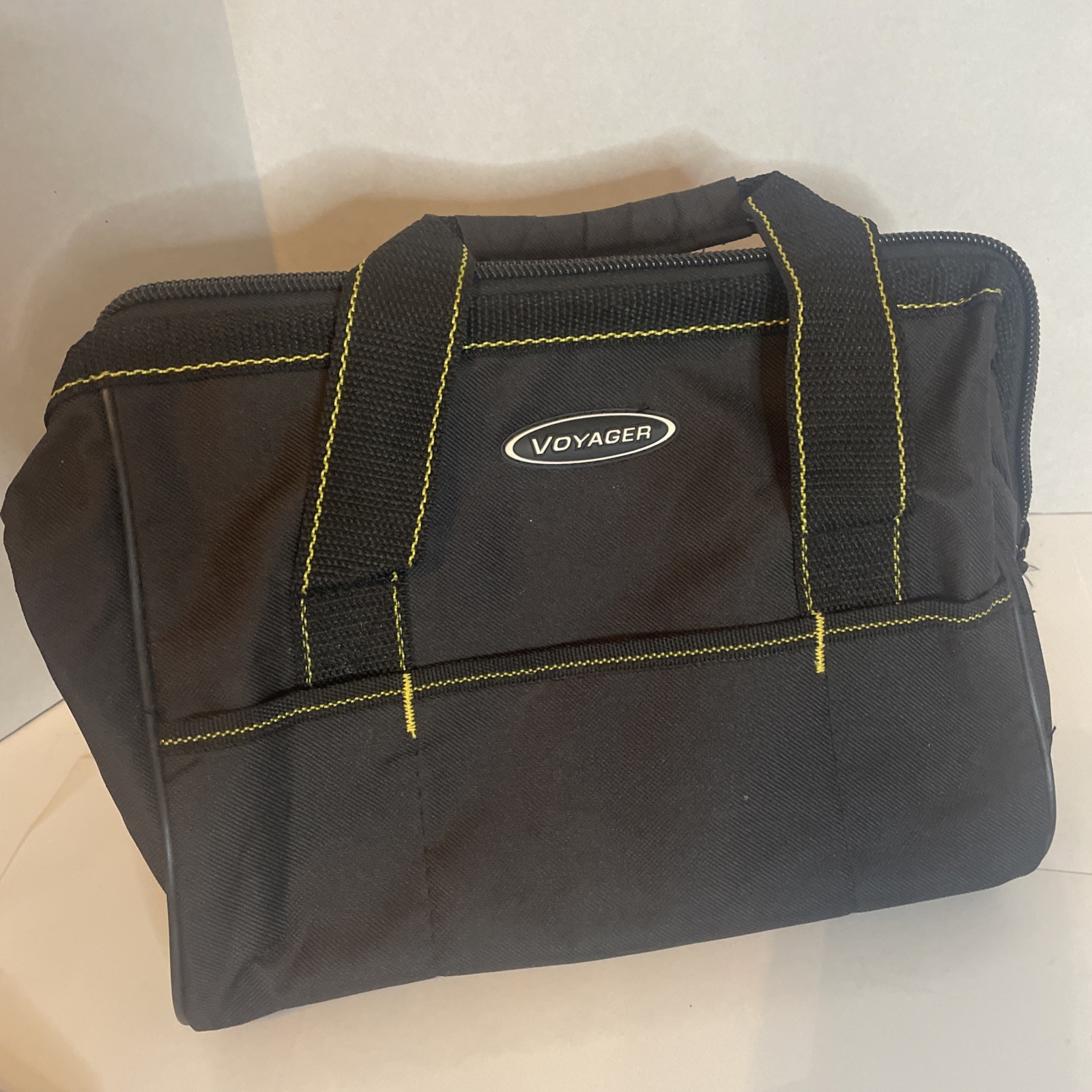 Voyager 12″ Portable Tool Bag with 21 Tool Pockets Large Opening 24 lb Capacity