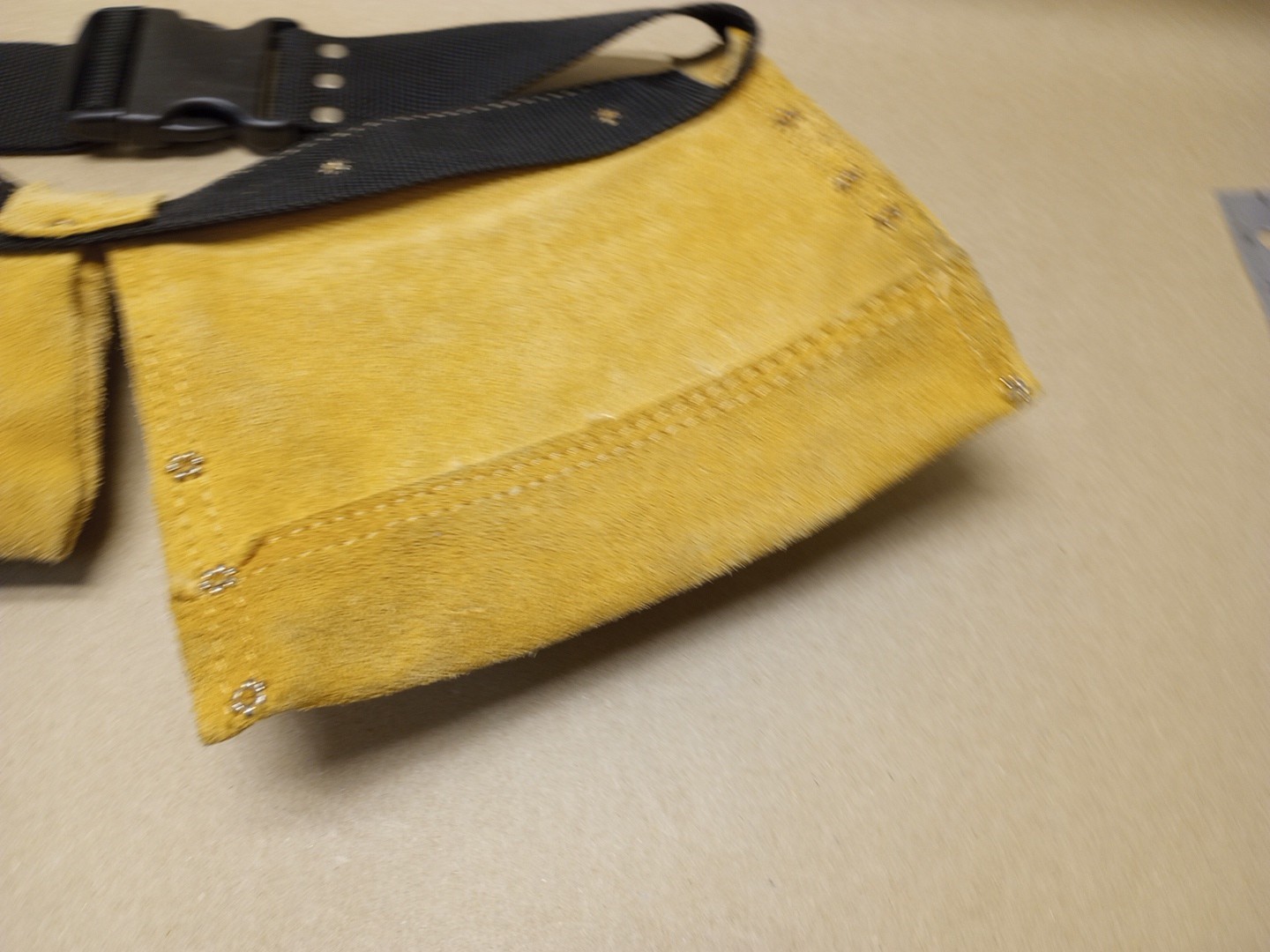McGuire Nicholas Tool Belt Carpenter Framer Suede Leather Pouch Work Mens Brown