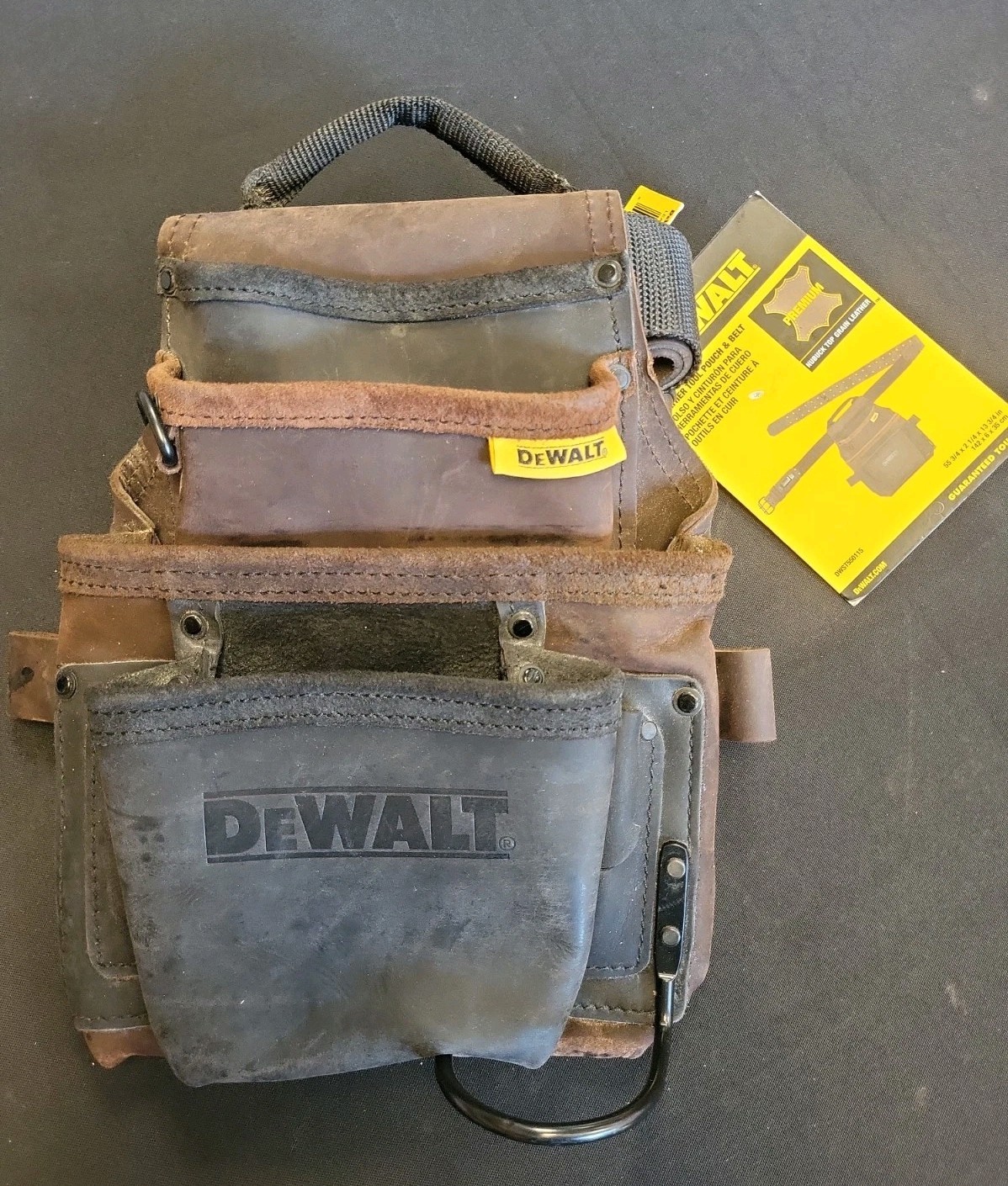 DEWALT Tool Pouch W/Belt Leather DWST550115