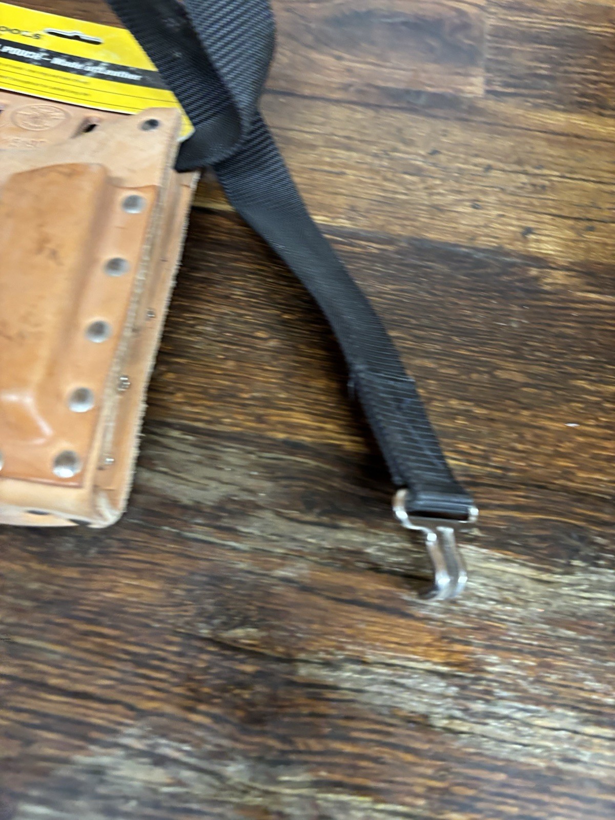 Klein Tools 5190 Leather 10-Pocket Tool Pouch NWT