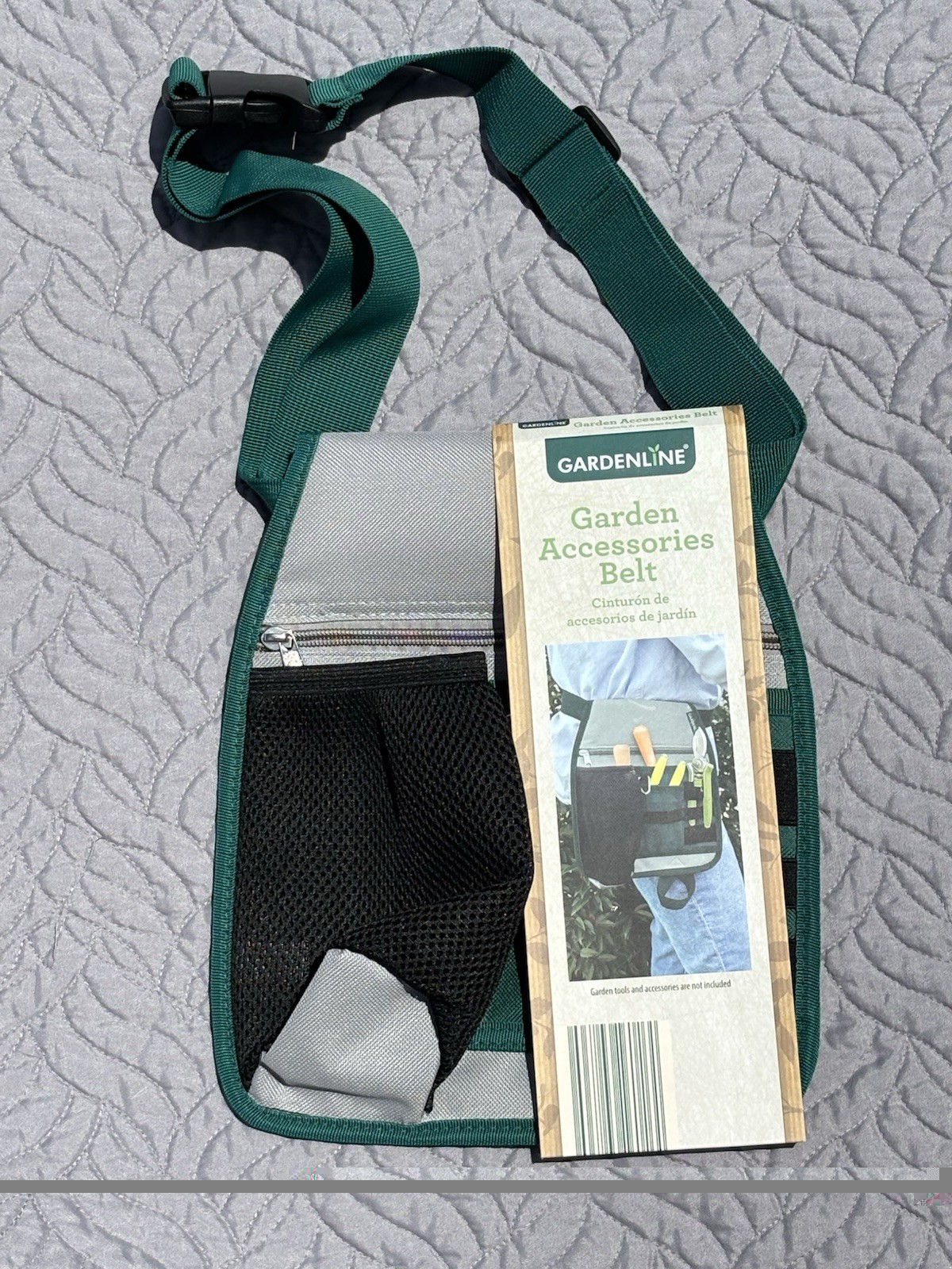 Garden Accessory Belt With Pockets and Loops For The Most Avid Gardner ￼