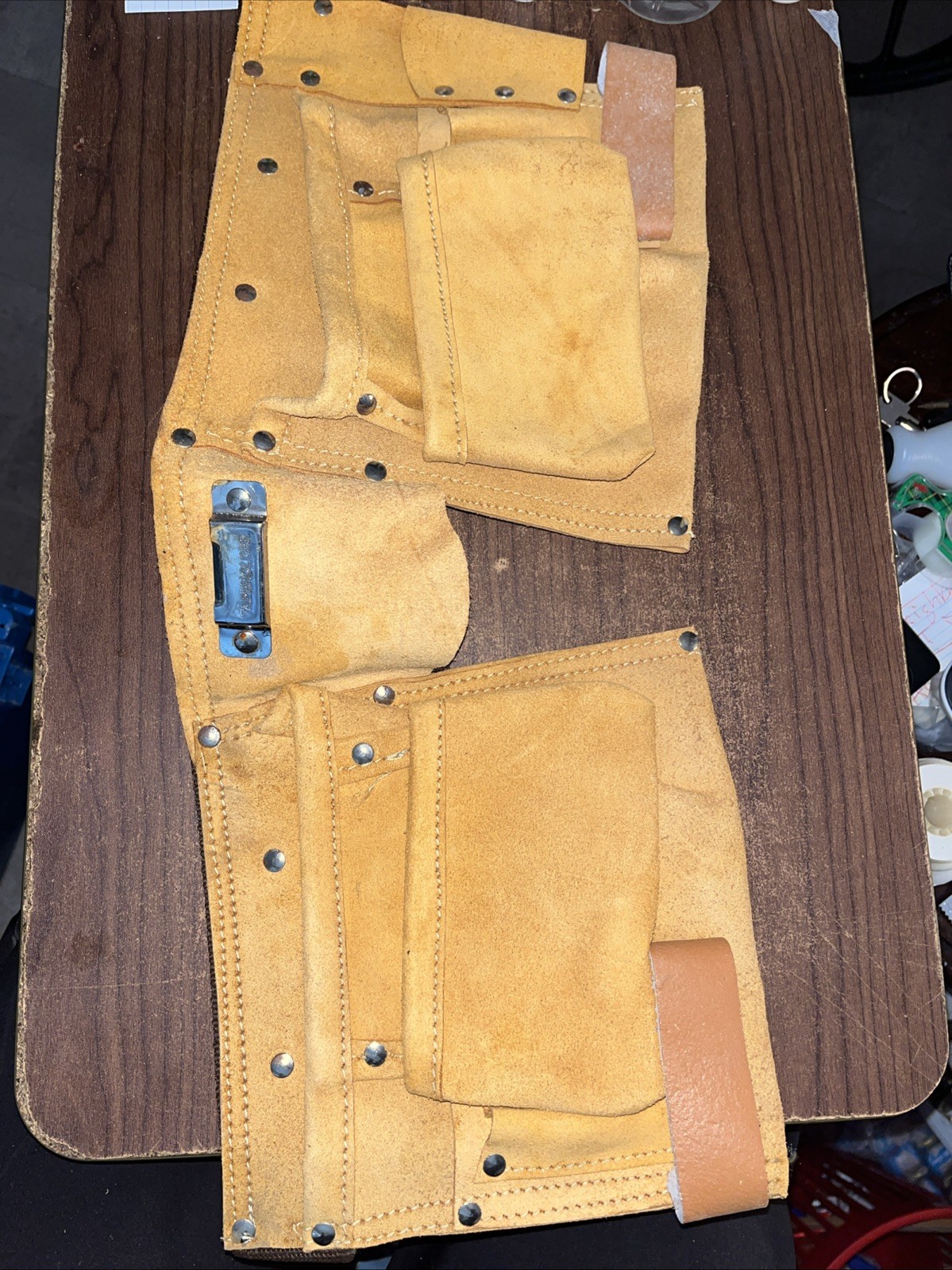 TUFF STUFF 11-Pocket Suede Leather Tool Apron in Gold