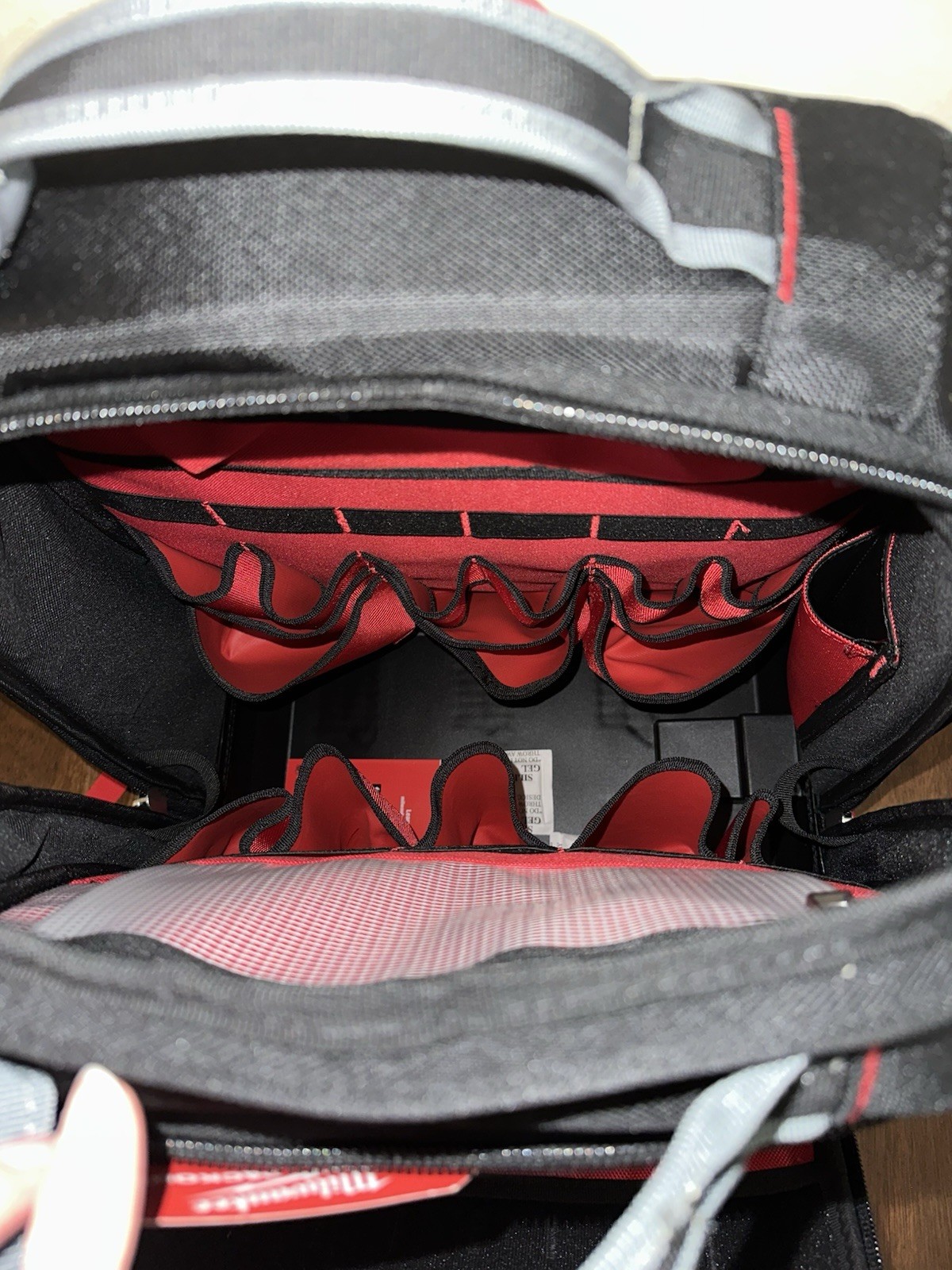 Milwaukee PACKOUT Tool Backpack 48-22-8301 Impact Base Tear Resistant Large