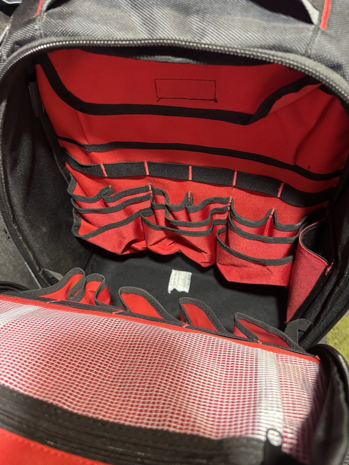 Milwaukee Ultimate Jobsite Backpack -Red/Black (48-22-8201)