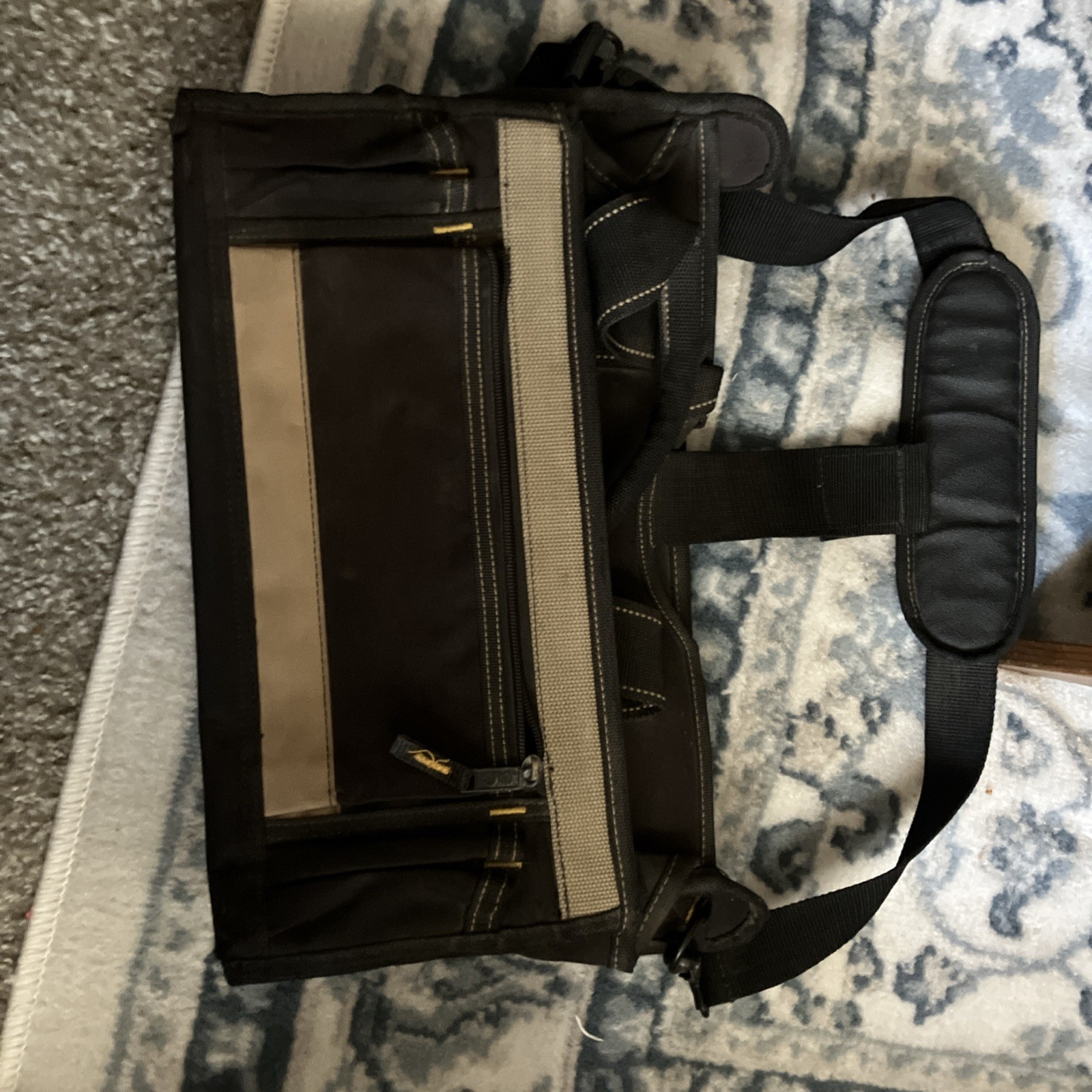 Custom Leather Craft Mfg. LLC BAG; TOOL 16LX9WX9H 15 POCKETS W/ MULTI-COMPARTMEN