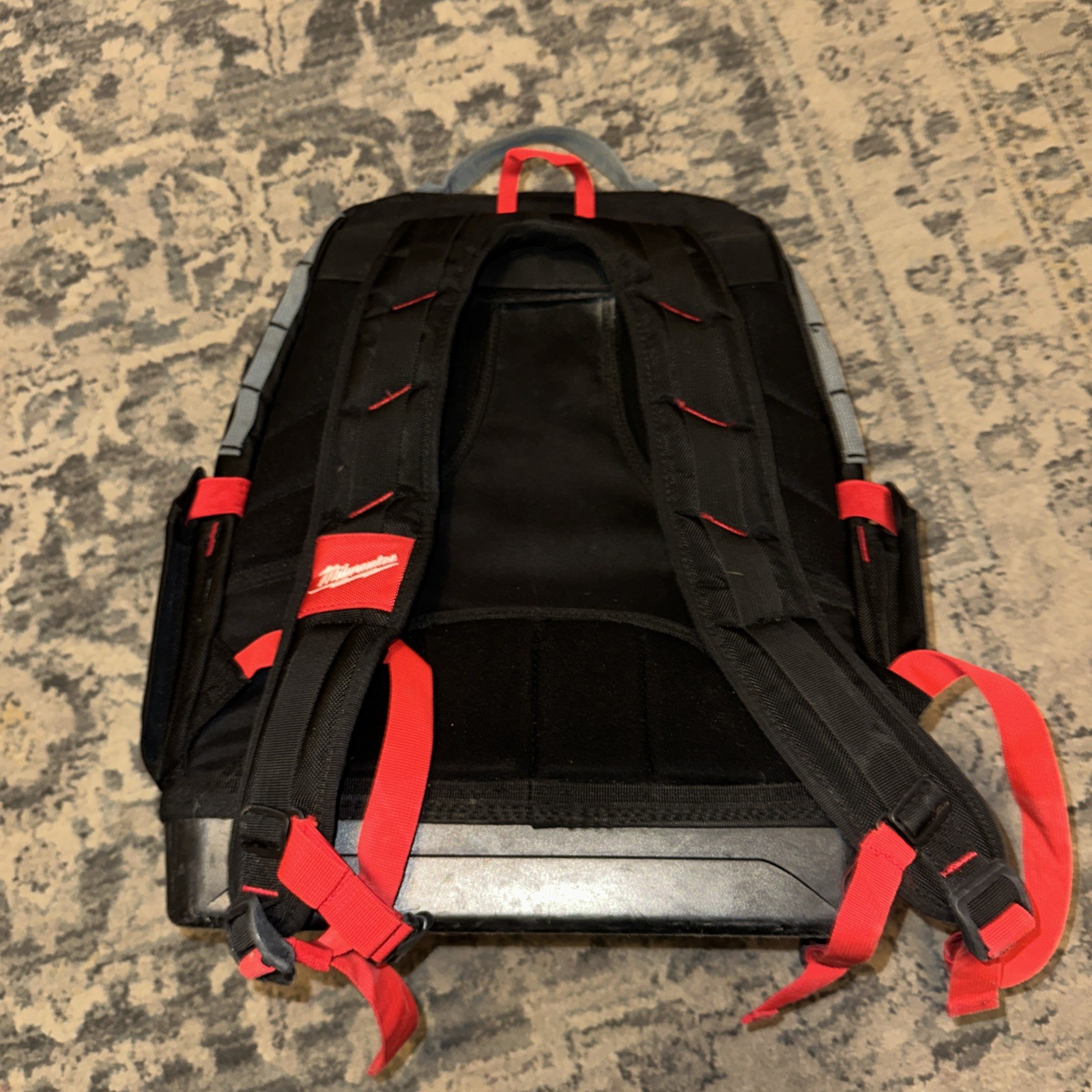 Milwaukee Ultimate Jobsite Backpack -Red/Black (48-22-8201)