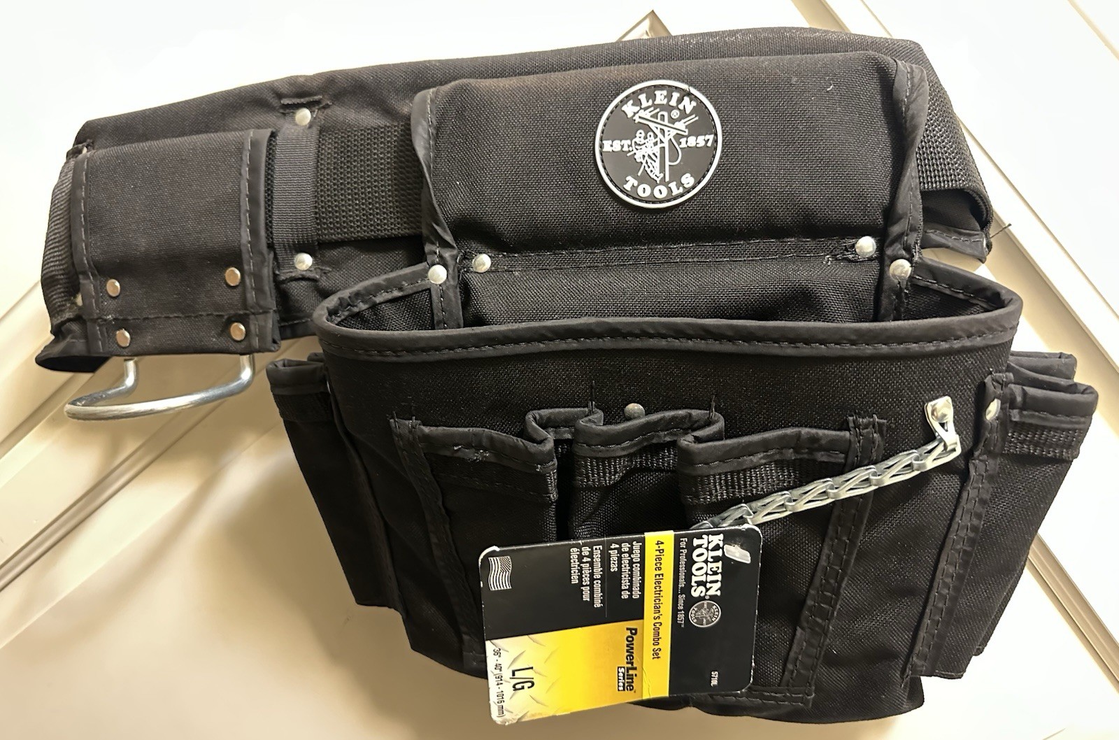 NEW!KLEIN TOOLS 5710L Black 4 piece Electrician Tool Belt,Ballistic Nylon 335D26