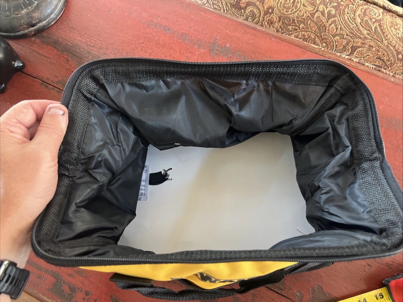 NEW – Dewalt 12” Heavy Duty Ballistic Nylon Tool Charger Bag 12” x 9” x 8” NICE