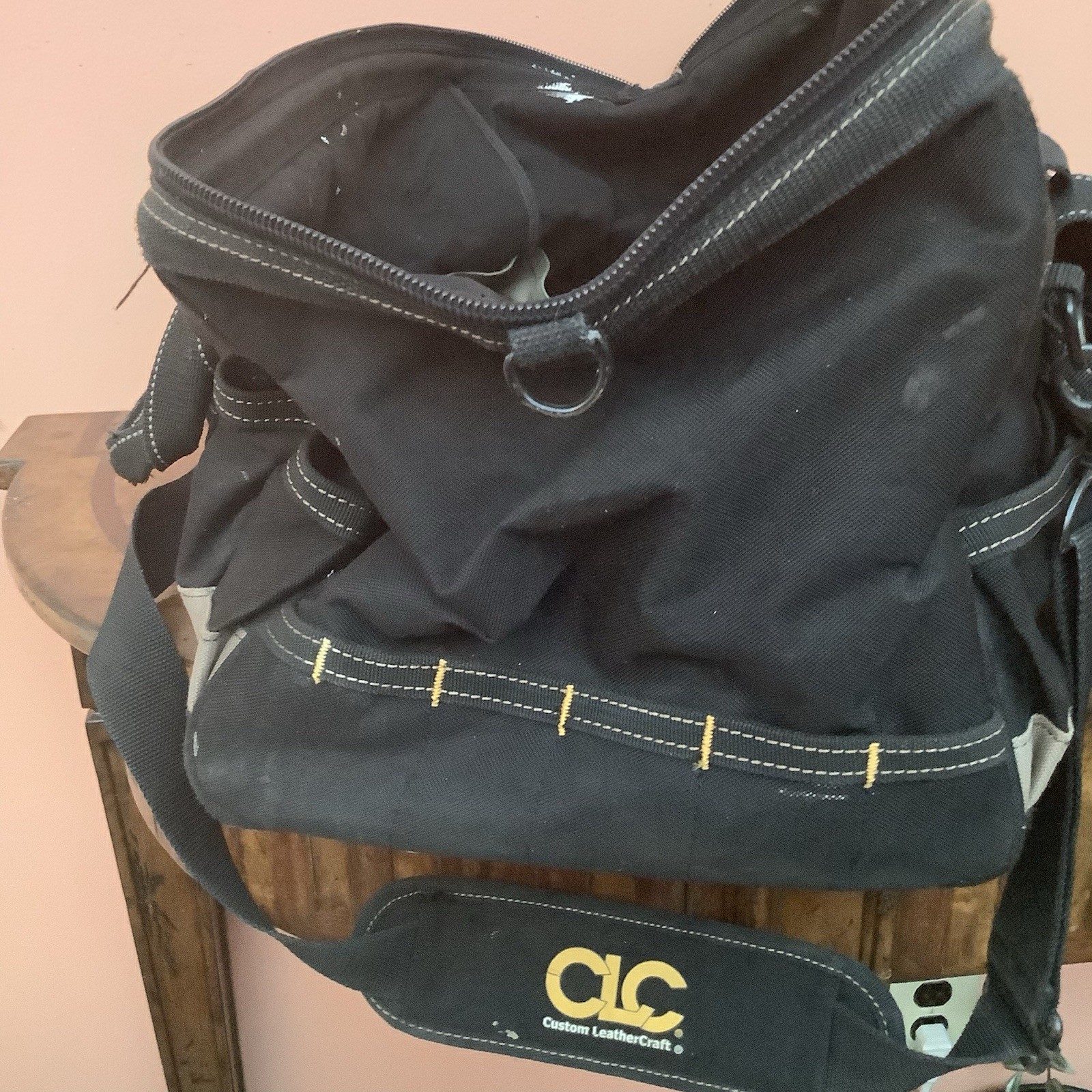 CLC 20 in. X 12 in. Polyester Tool Bag 20 Pockets Zip Closure Black -Read