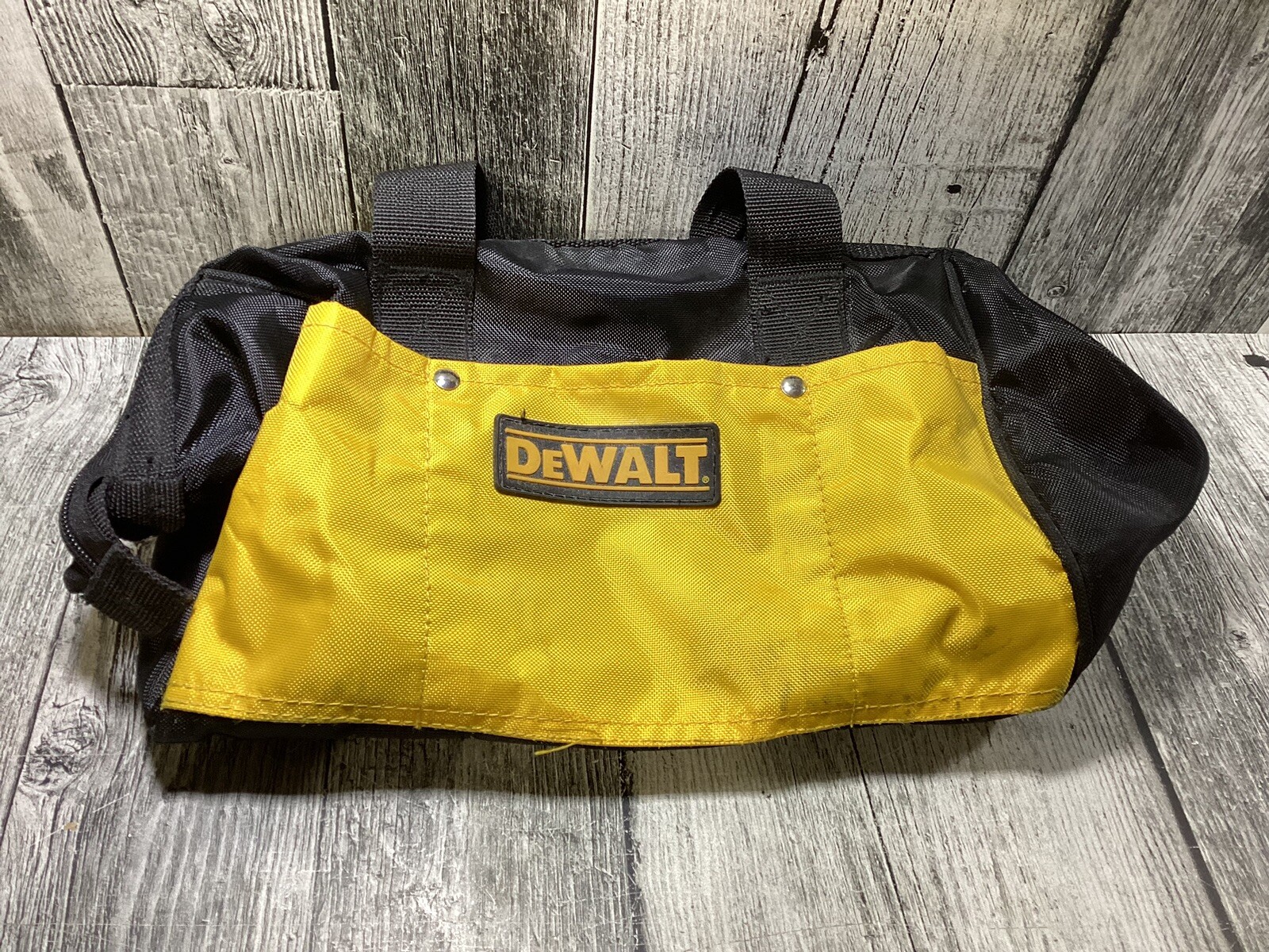 DeWalt Medium Heavy Duty Nylon Canvas Contractor Tool Bag (12x9x10)