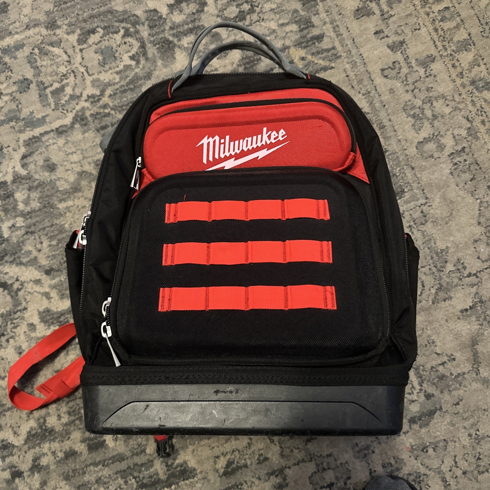 Milwaukee Ultimate Jobsite Backpack -Red/Black (48-22-8201)