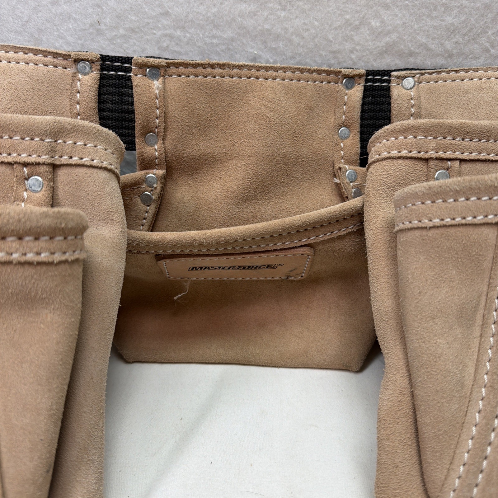 Masterforce Tool Belt Heavy Suede Leather Clip Belt 5 Pocket Apron W/ 2 Hammer