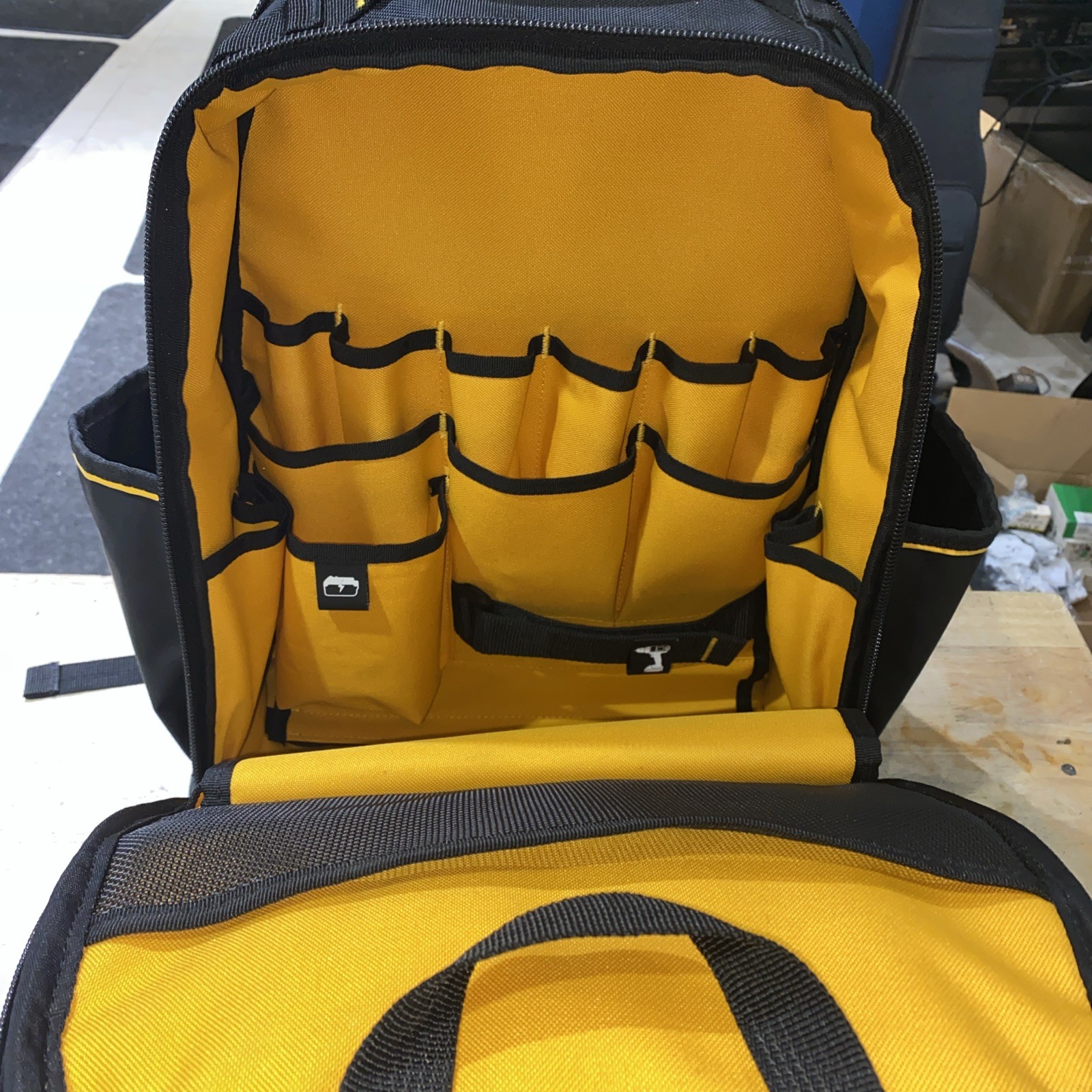 DeWALT PRO Durable Denier Fabric Backpack DWST560102 w/ 43 Pockets, Water Rest