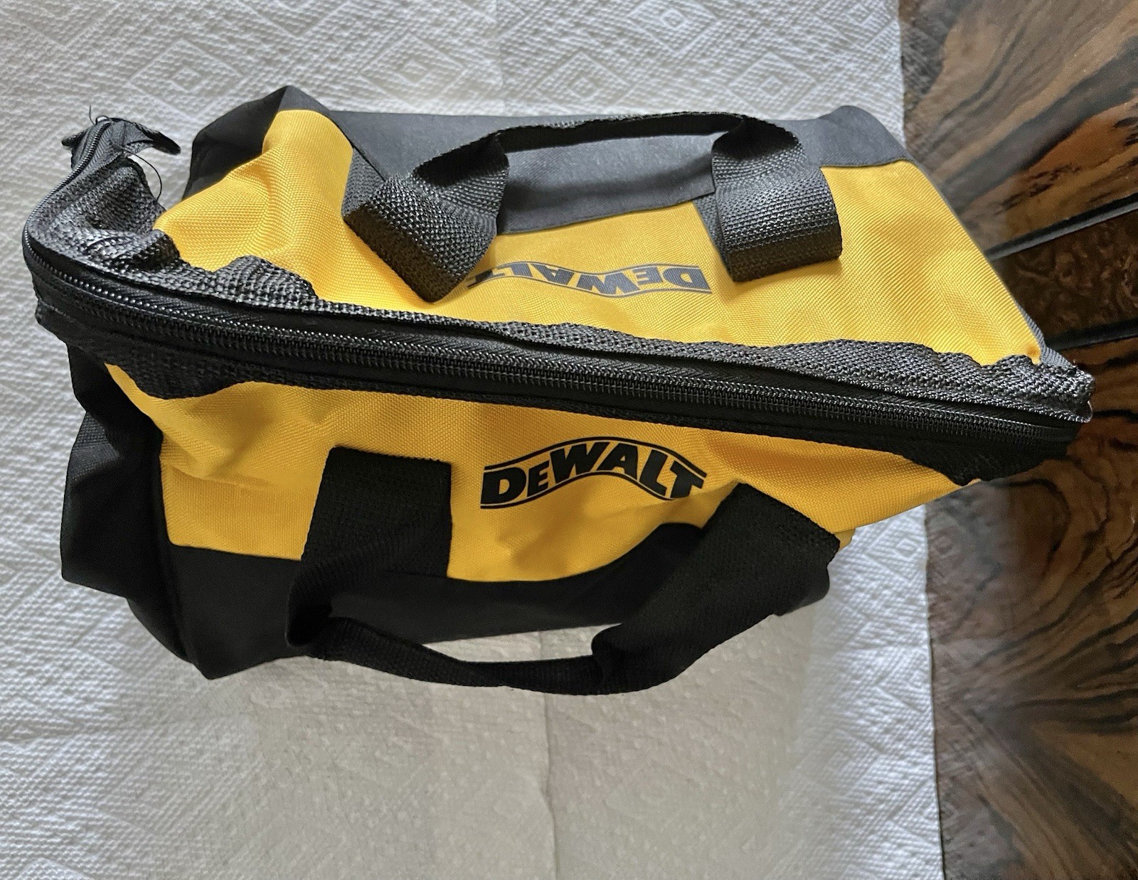 NEW Dewalt Large Nylon 13 x 10 x 10 Collapsable Tool Bag Tote