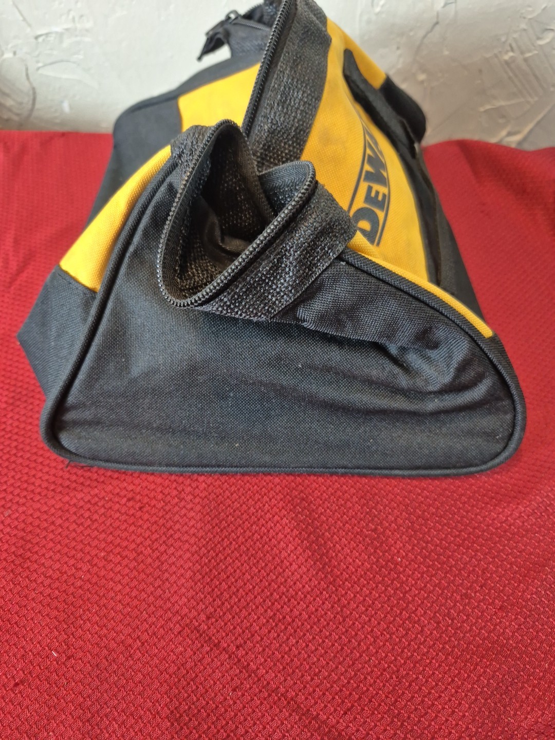 Dewalt Yellow And Black Zipper Bag