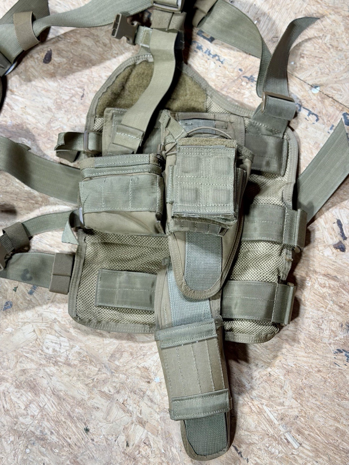 Atlas 46 Stratos Open Core Tool Vest With Tool Pouch Drill Save! Diamondback