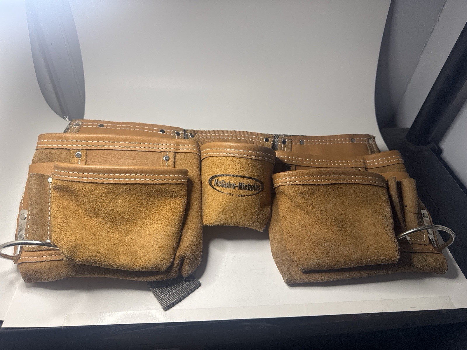McGuire-Nicholas Leather Waist Tool Belt 11-Pocket Contractor Work Apron Suede