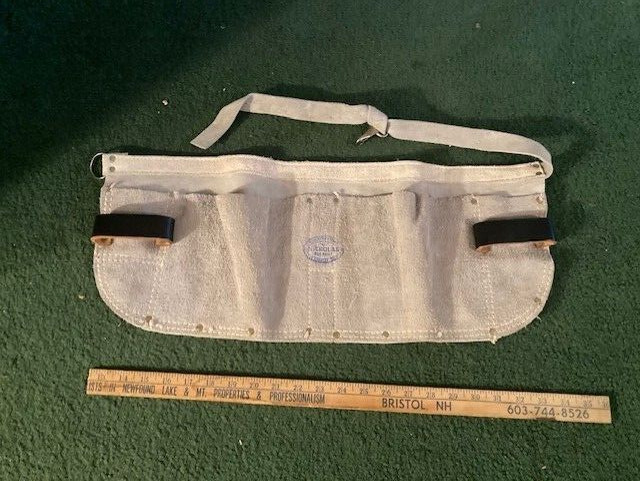 VINTAGE Nicholas Heavy Split Cowhide Leather Carpenters TOOL/NAIL APRON-FREE SHP