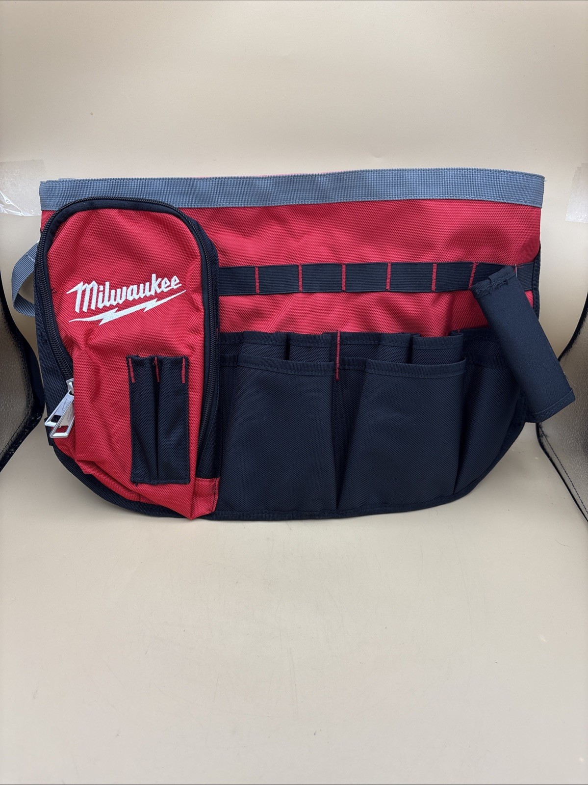 Milwaukee 48-22-8175 10-Inch Bucket Organizer Bag, 32 Exterior Wrap Pockets NWOT