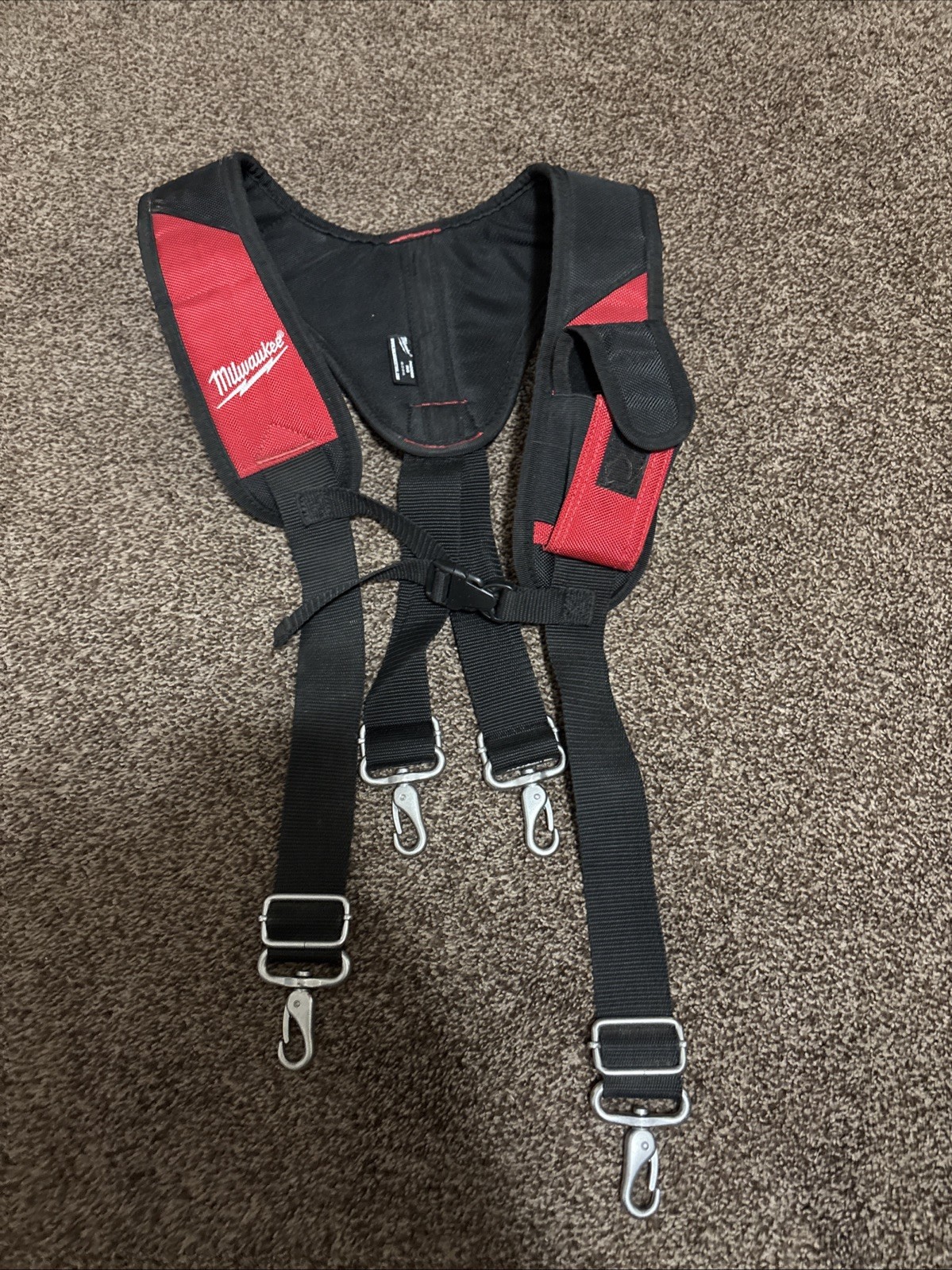 Milwaukee 48-22-8145 Padded Rig.