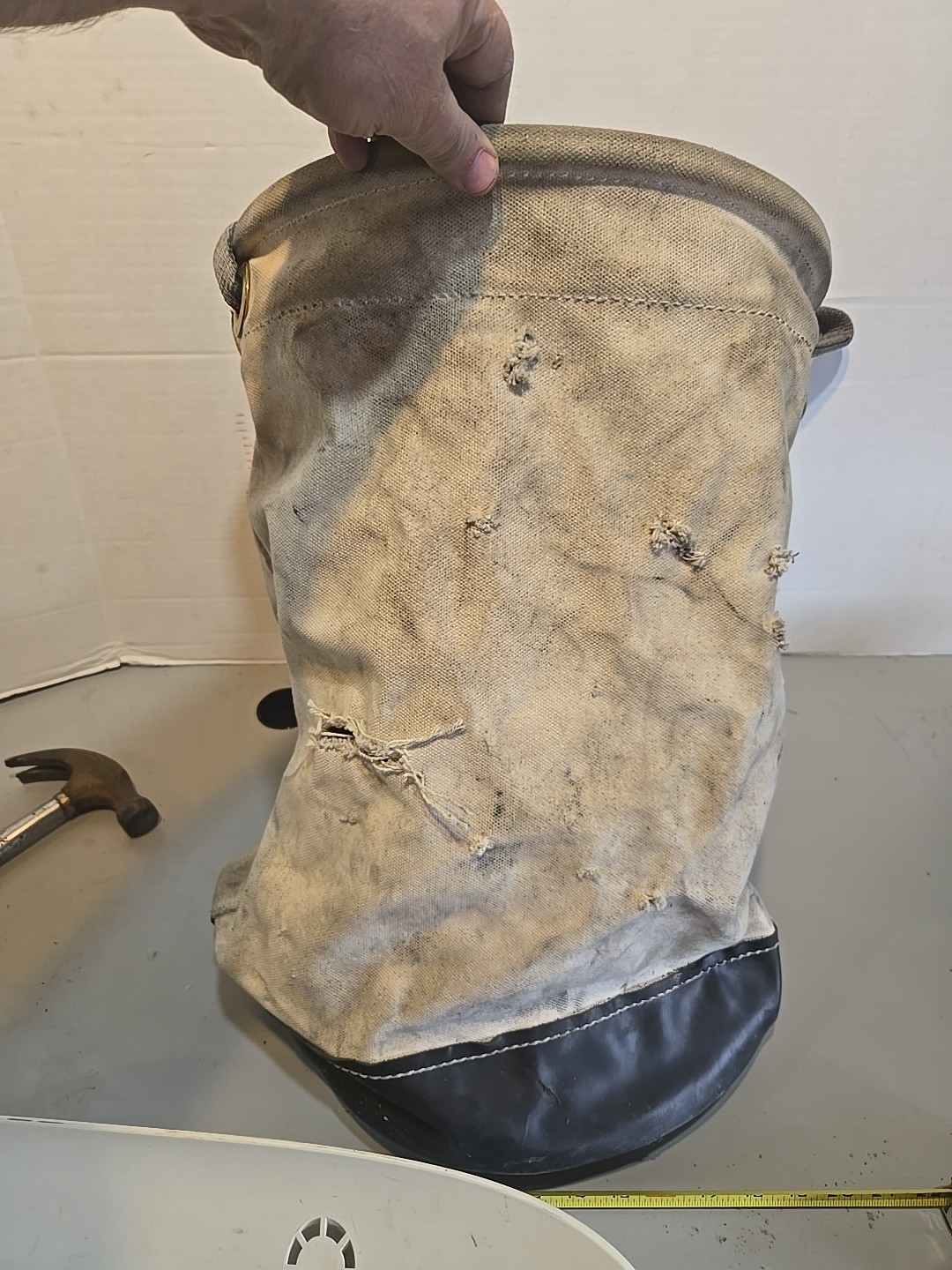 Tuff Bucket TB-1322CL Lifting Bucket Canvas & Leather Reinforced Rigger Bag 150#