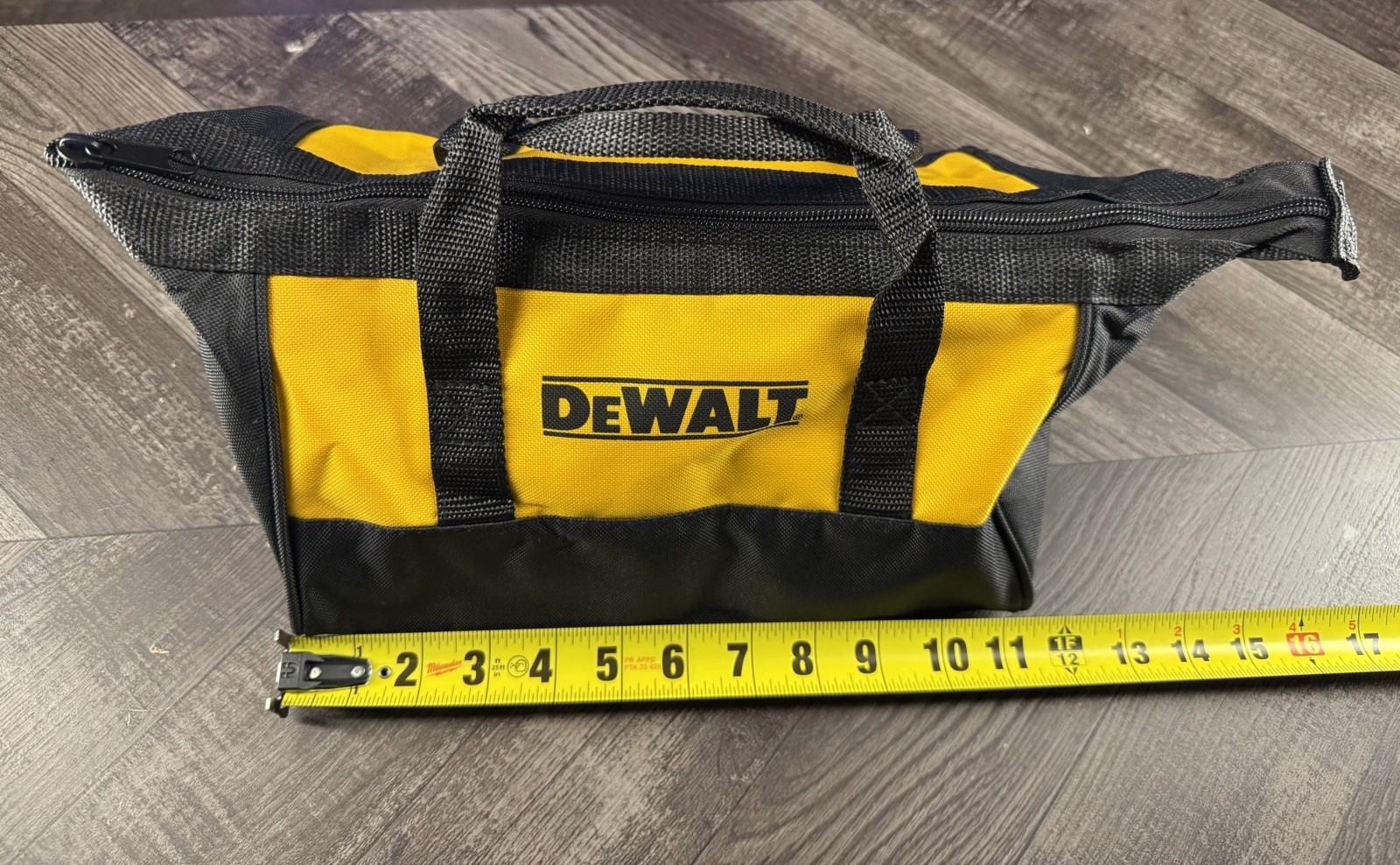DEWALT Tool Bag 11.5×8.5 Small Contractor Zipper Pouch Heavy Duty NEW