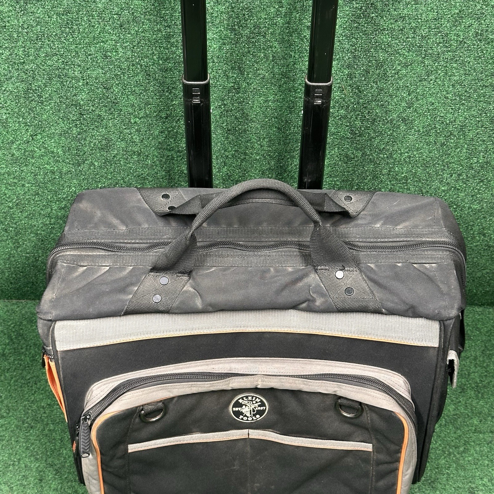 Klein Tools 55452RTB Tradesman Pro Organizer Rolling Tool Bag – Used