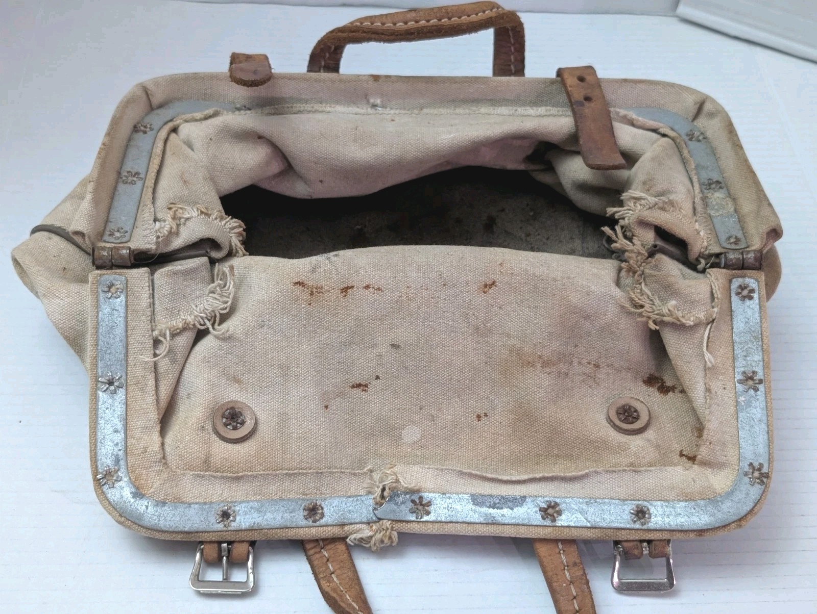 Vintage Klein Tools Heavy Duty Tool Bag Canvas 5102-12 Wide Hinged Well Loved