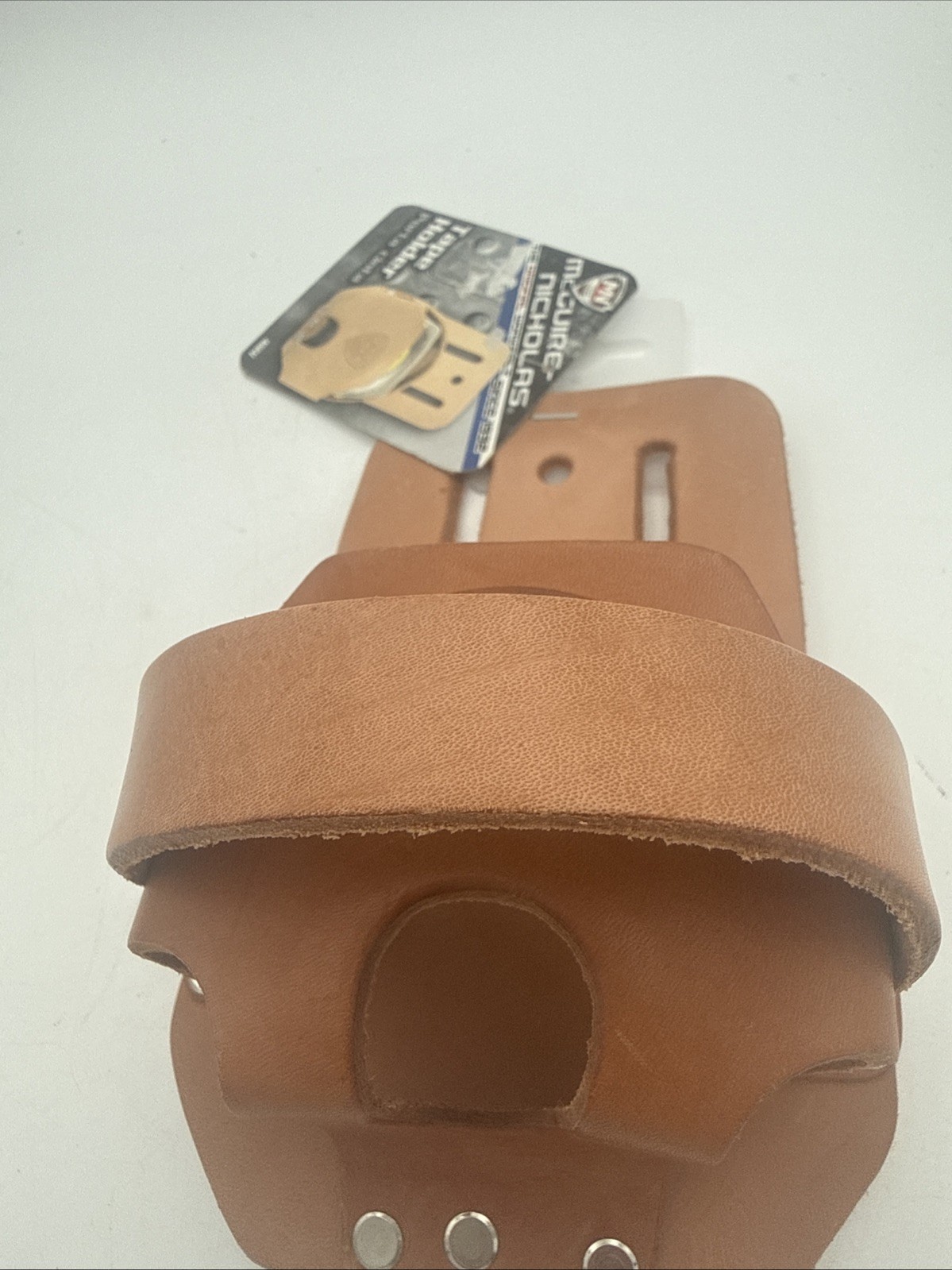 McGuire-Nicholas Leather Belt Tape Measure Holder 466V NWT