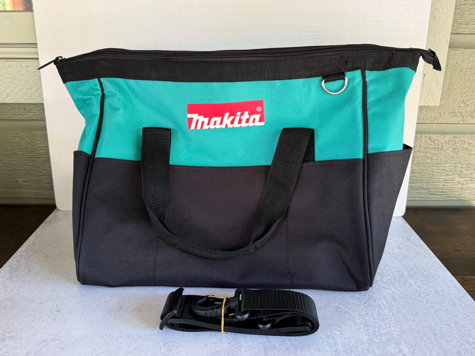 Makita Canvas Tool Tote Bag Teal Blue & Black Unused w/ Shoulder Strap 14x12x8