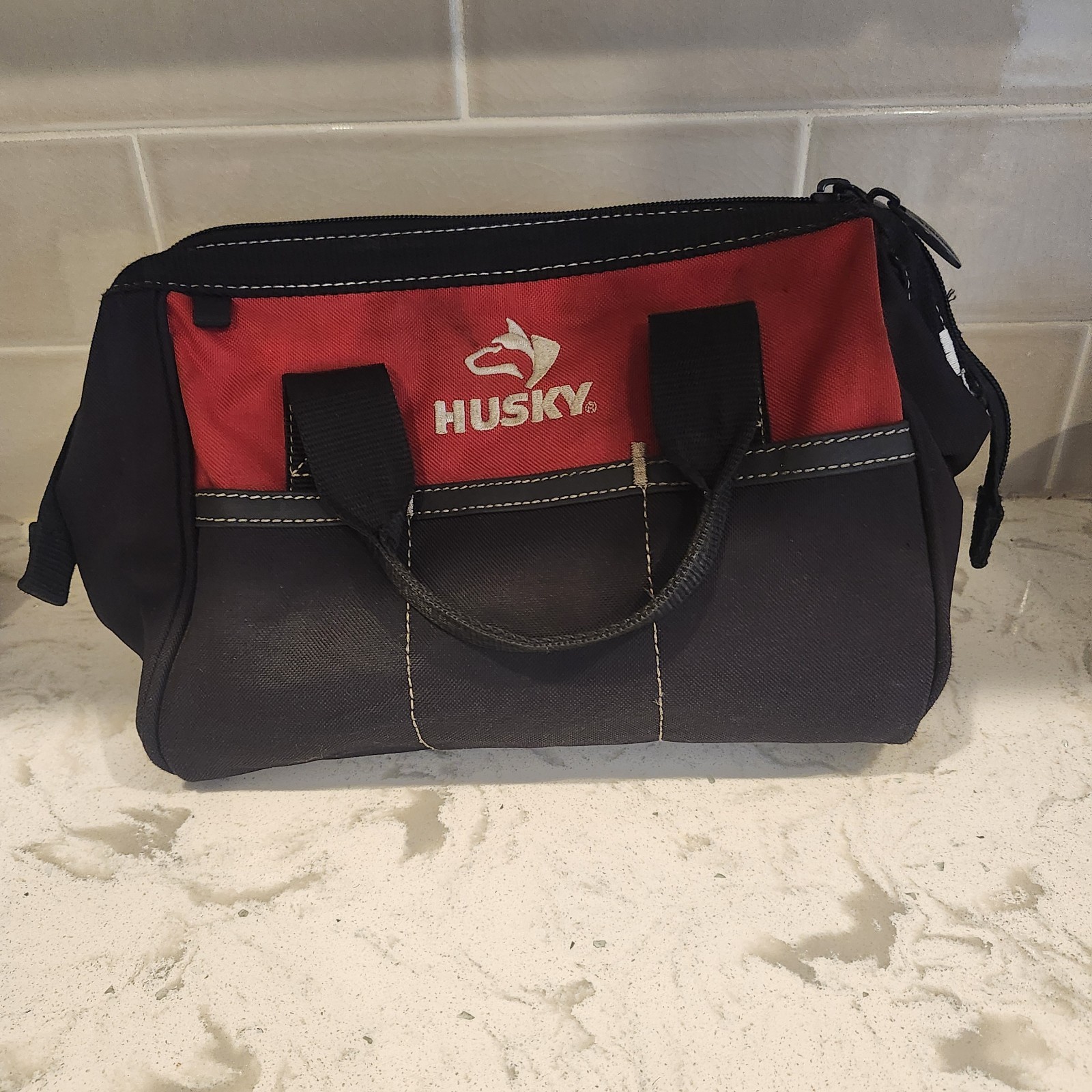 Husky • Home Depot – 11 in SMALL TOOL BAG with Zipper – Pre Owned