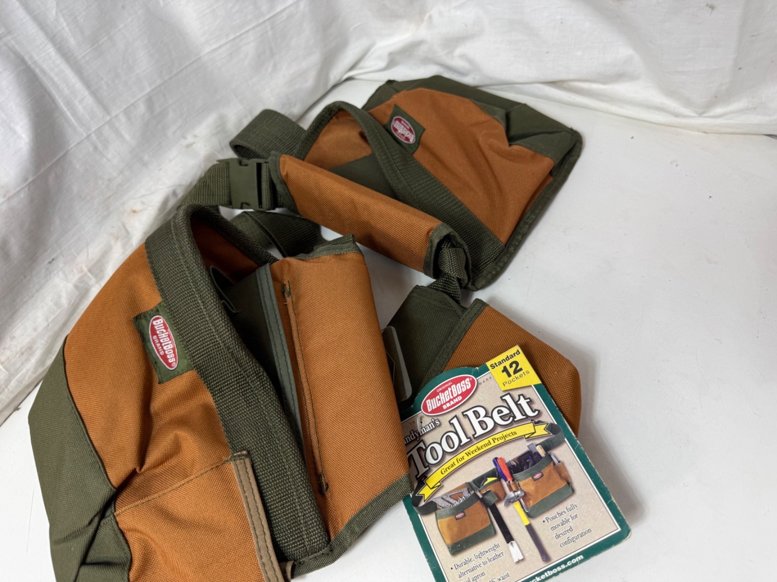 Bucket Boss Handyman’s 12-Pocket Tool Belt Adjustable Waist Apron Brown Green