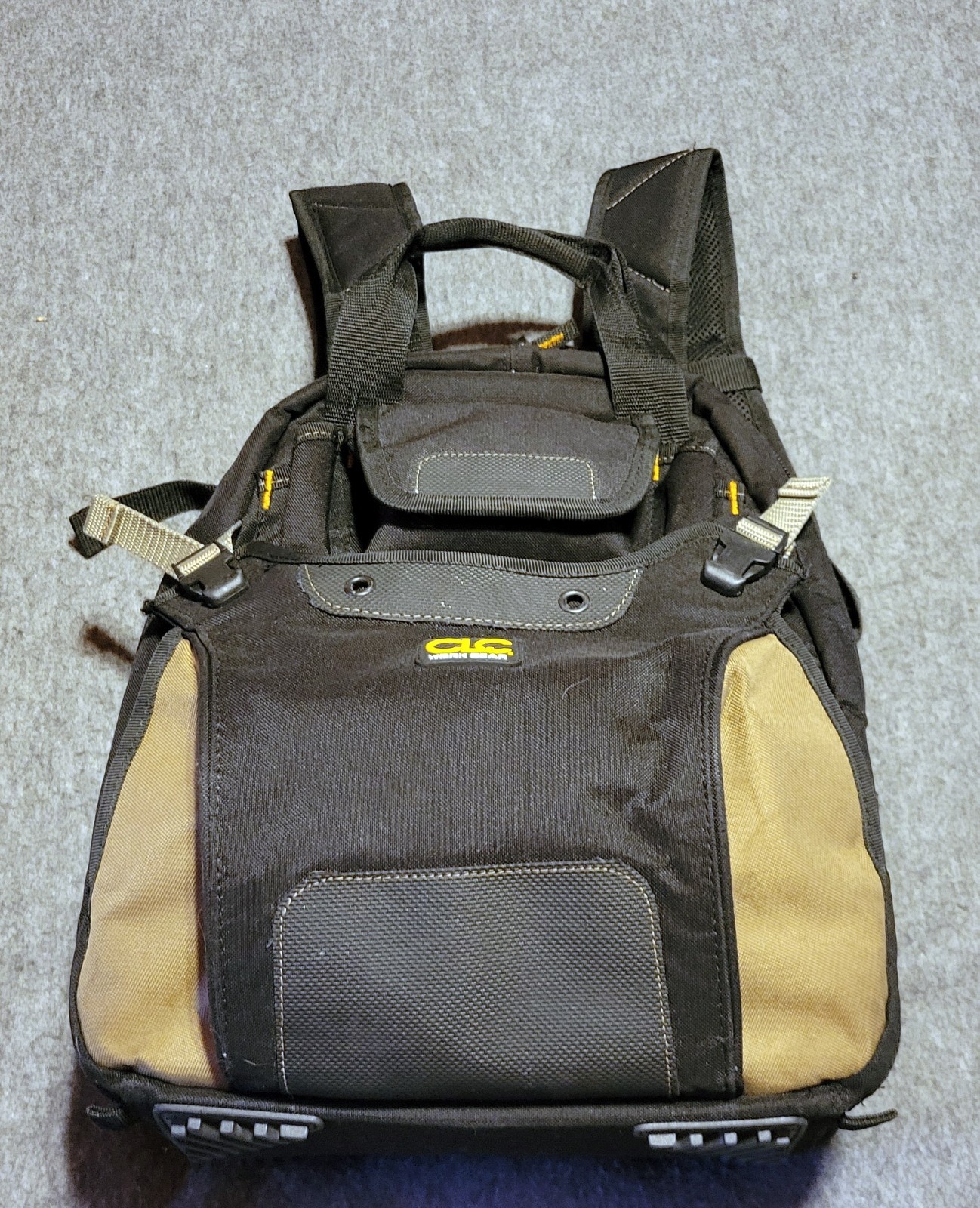 CLC 1134 Professional Technician 44 Pocket Backpack Tool Bag Padded Straps