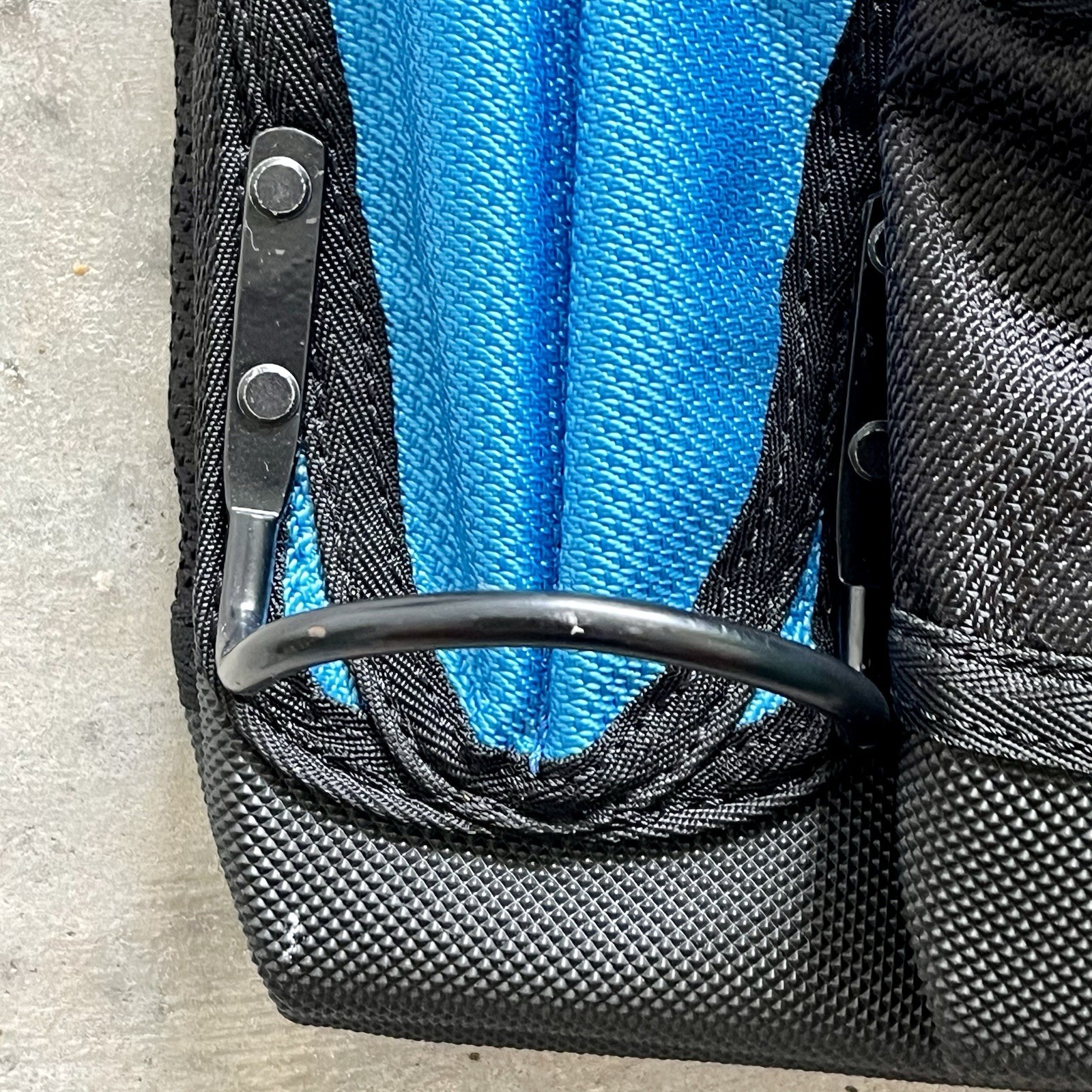 OX Tools Dynamic Nylon 7 Pocket Tool Pouch with Hammer Holder