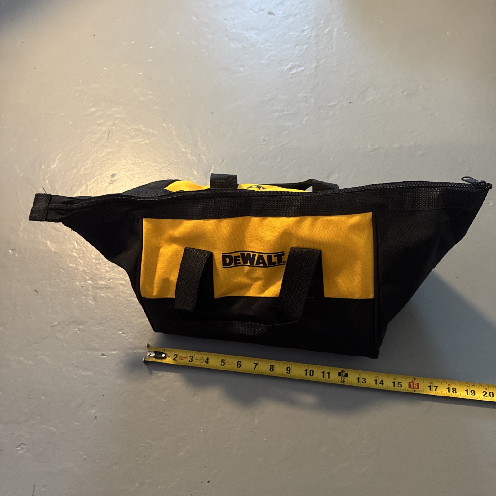 New Dewalt Heavy Duty Ballistic Nylon 13″ Tool Bag ( 1 ). (13” x 10” x 10”)