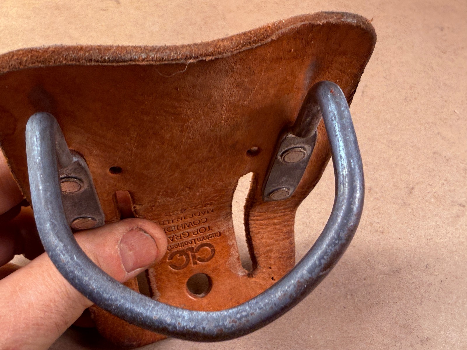 Vintage CLC Steel Loop Hammer Holder Leather Craft Top Grain Cowhide 439 USA