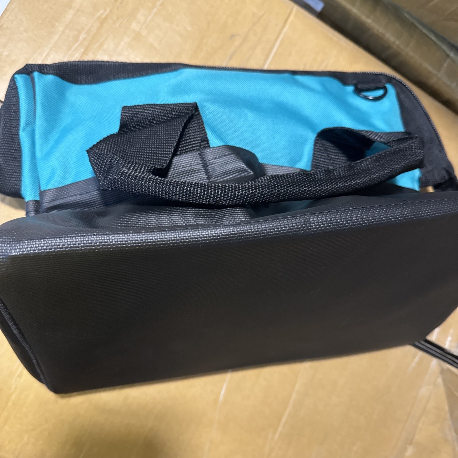 Makita 831253-8 Contractor Tool Bag, 14″X11”X9”