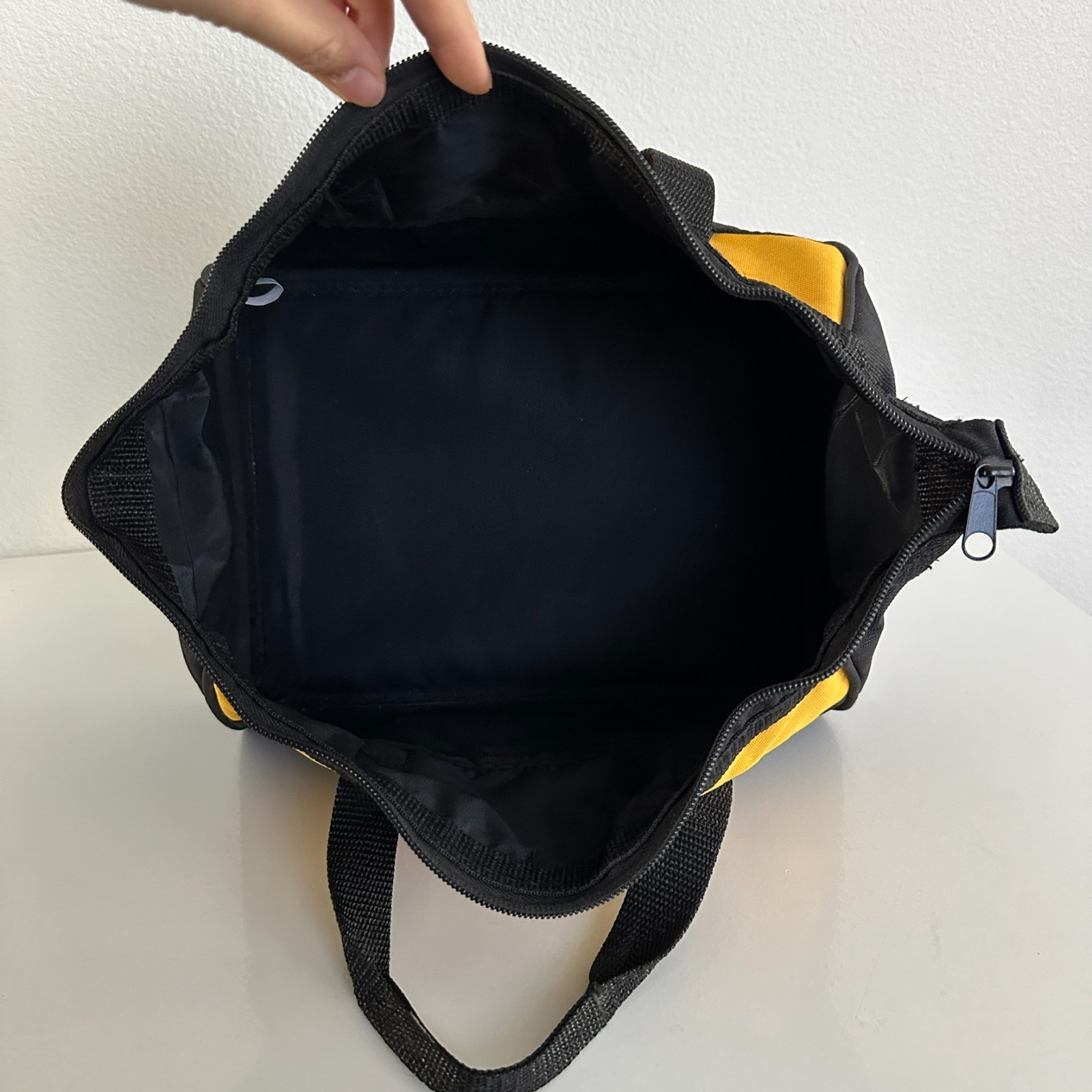 NEW DeWalt Ballistic Nylon Tool Bag Yellow Black Top Handle Zipper 12″x8″x6″