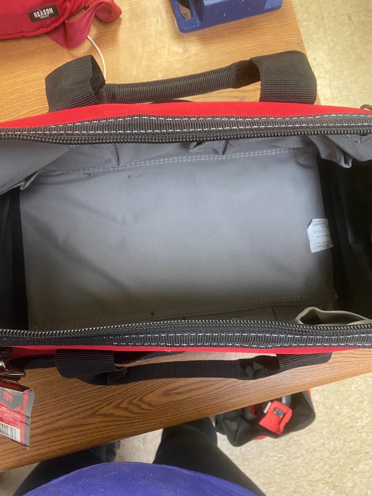 NEW Husky 18” Wide Mouth Zippered Tool Bag / 14 Pockets – 258 028