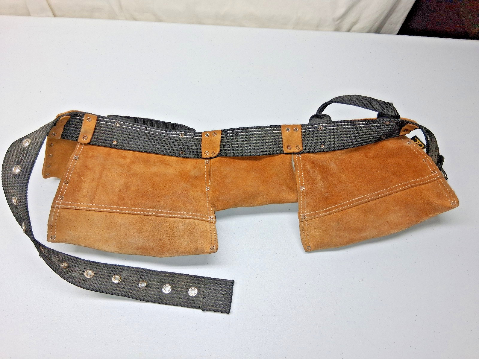 CLC Suede Leather Carpenter Tool Belt Apron Rig Husky Pocket Steel Hammer Loops