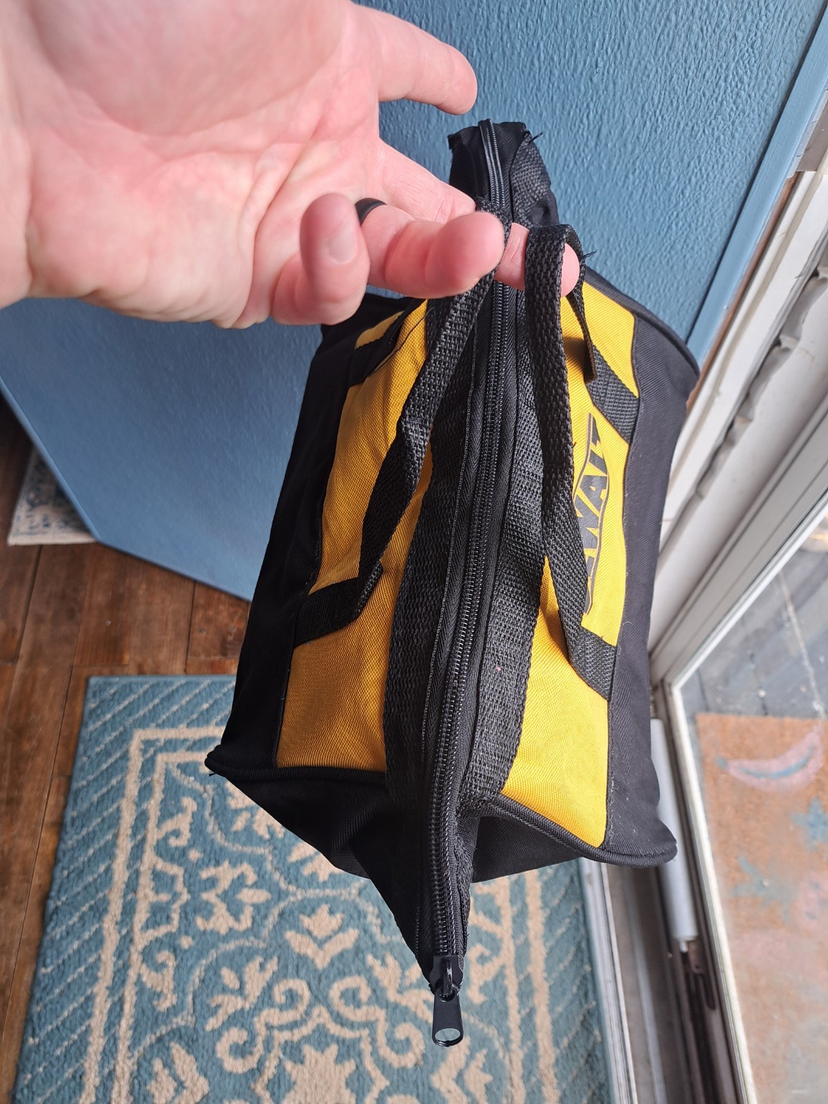 DEWALT 11″ X 8″ X 7″ Heavy Duty Nylon Small Tool Bag Tote Carrying Case #13