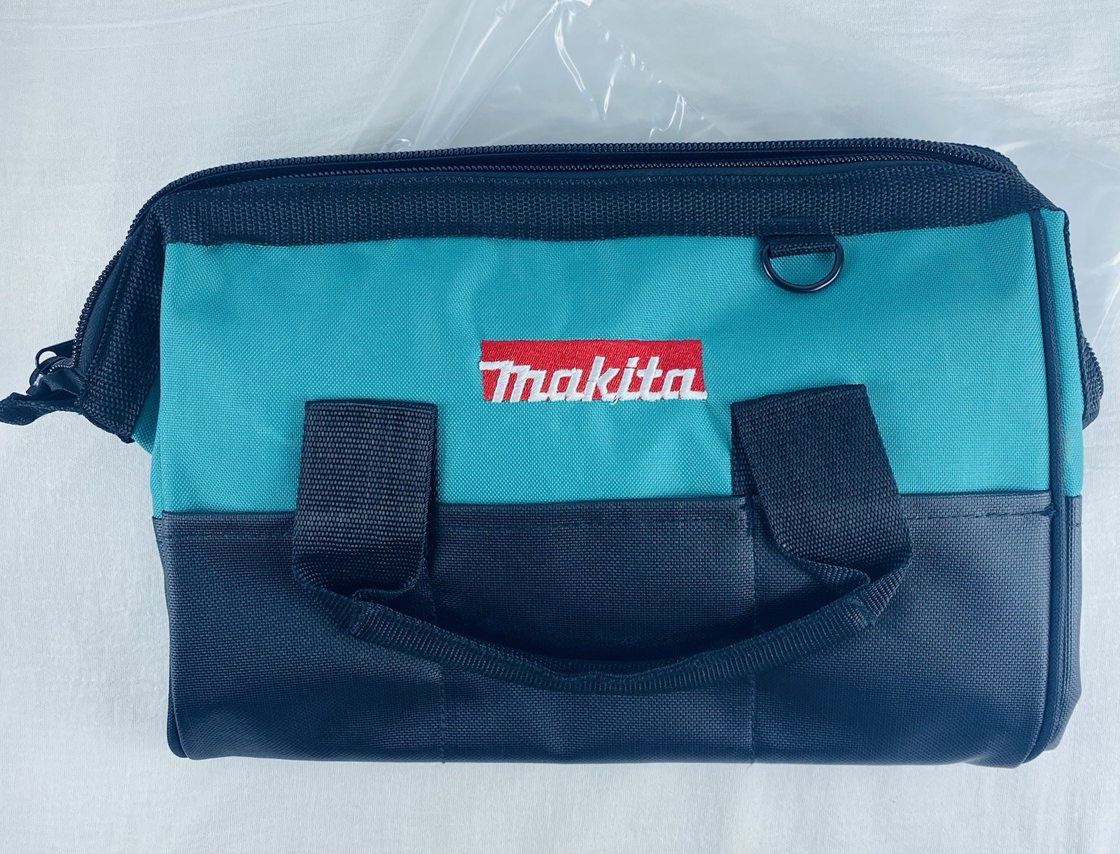 Makita Medium Size Contractor Tool Bag with Strap (13″ x 8″ x 10″) NEW
