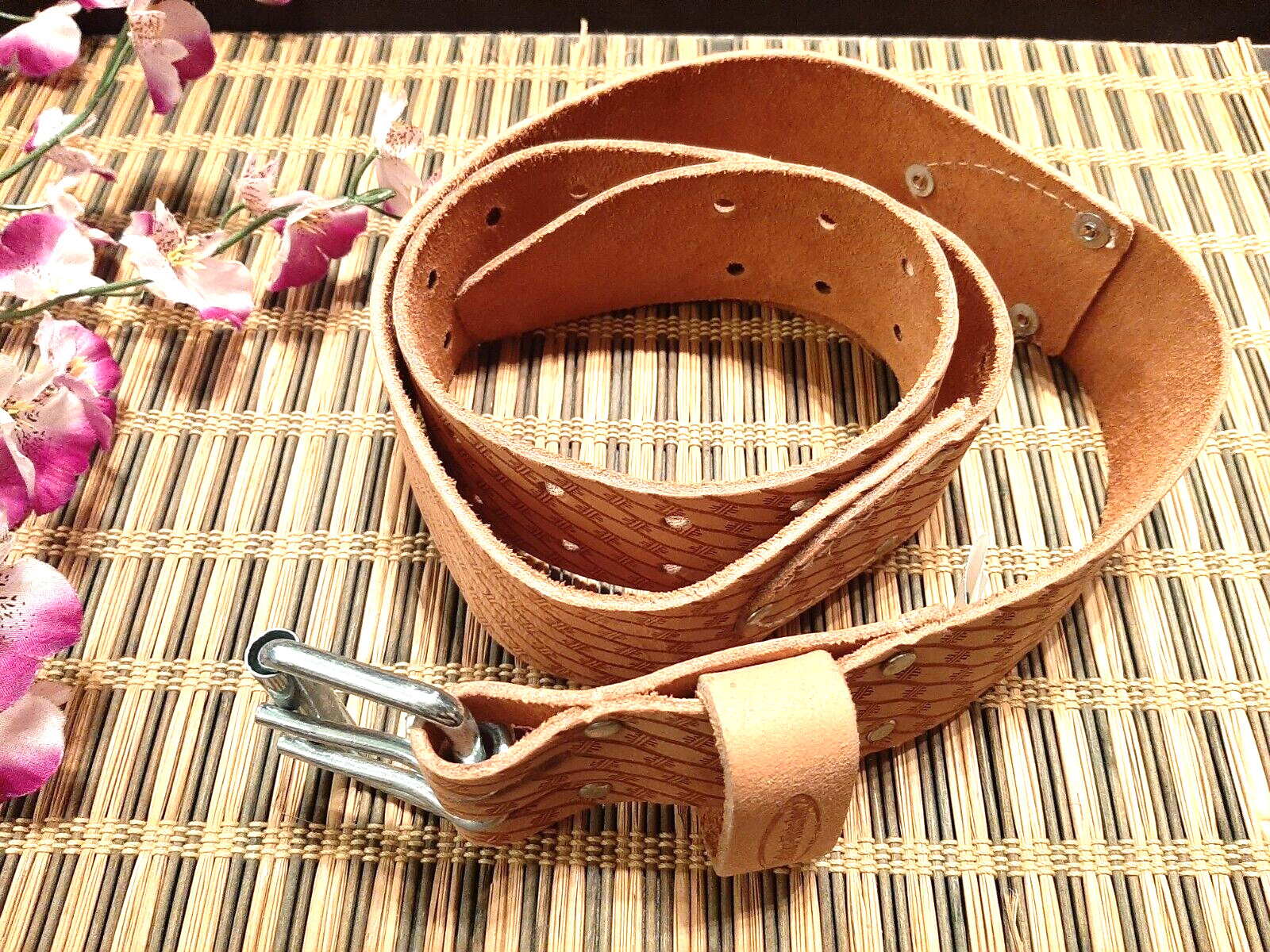 2″ Roller Buckle Saddle Leather Tool Belt, Natural , 51″ Long ( L)