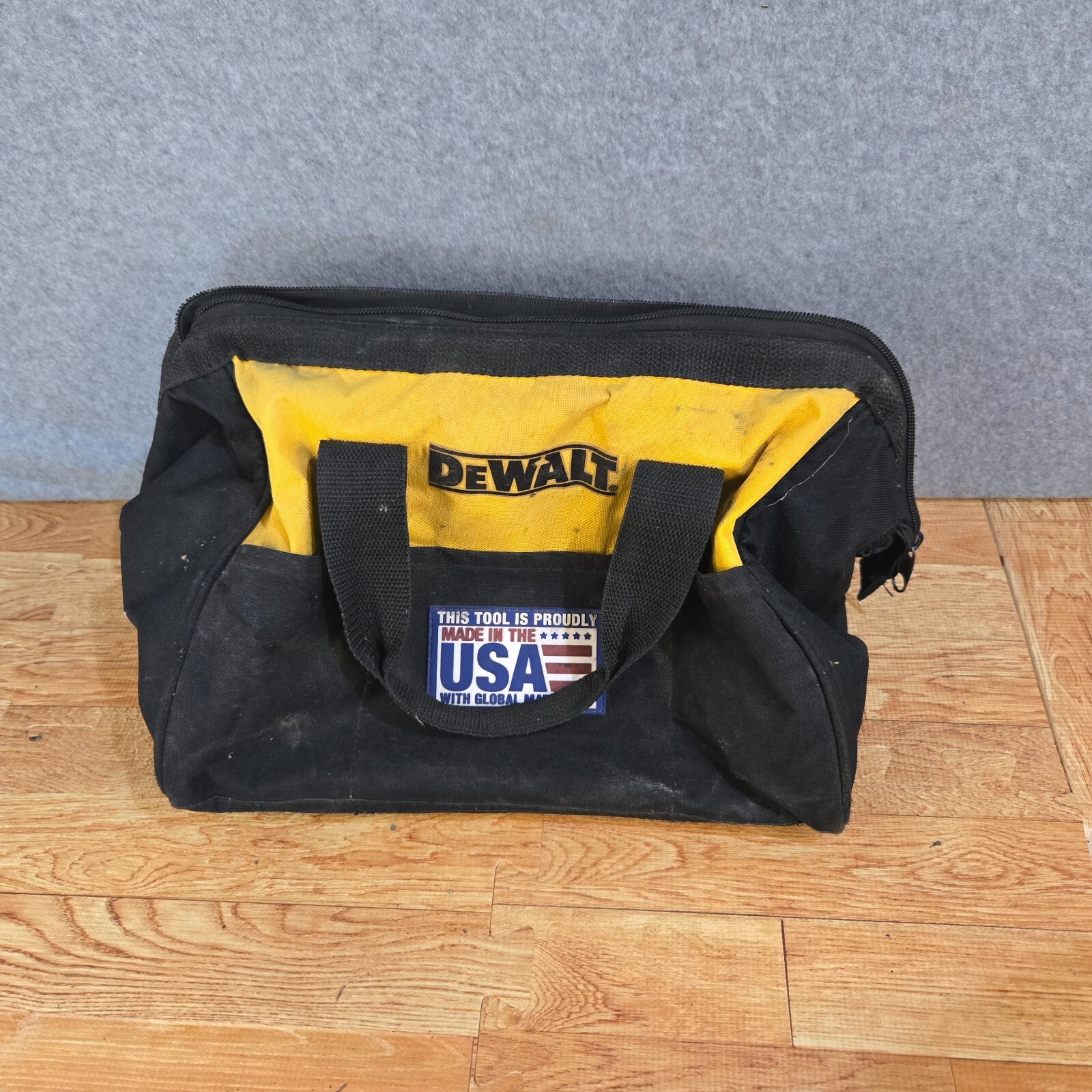 DEWALT DCK019 Tool Bag About 13″ x 9″ x 8″