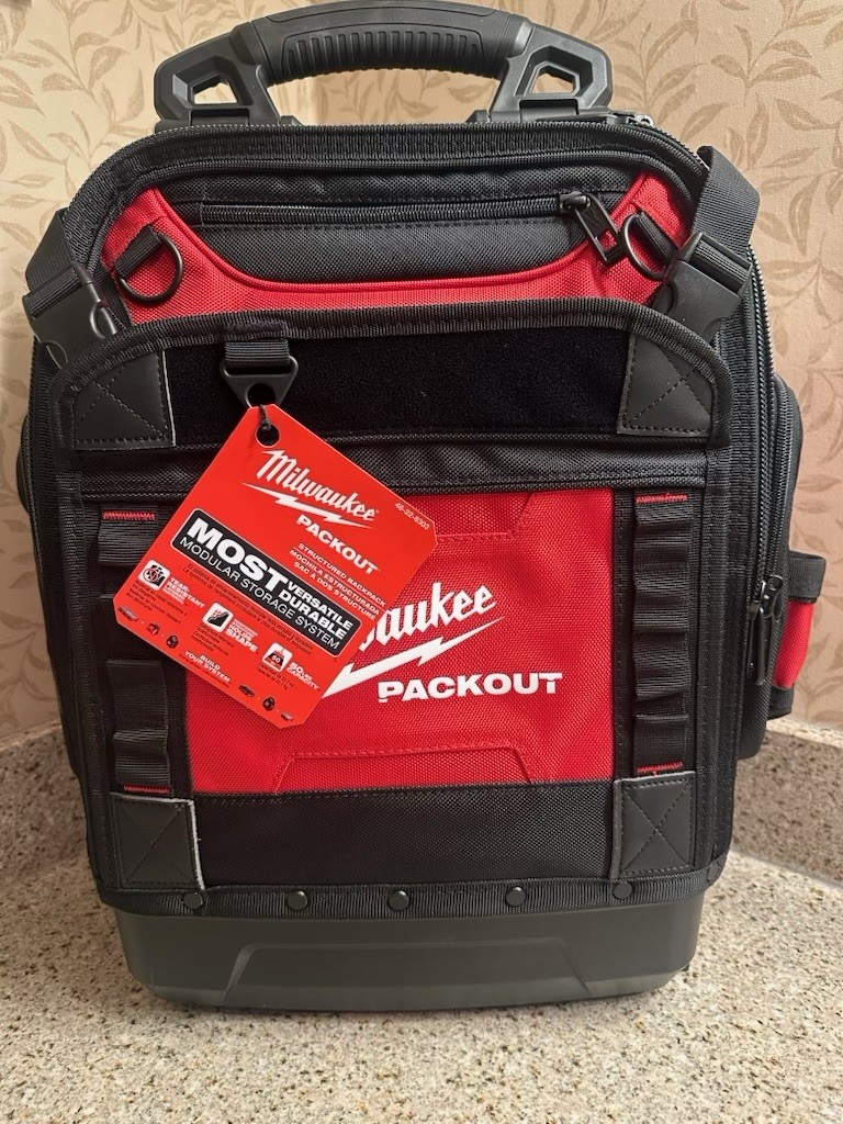 Milwaukee 48-22-8303 PACKOUT Structured Backpack