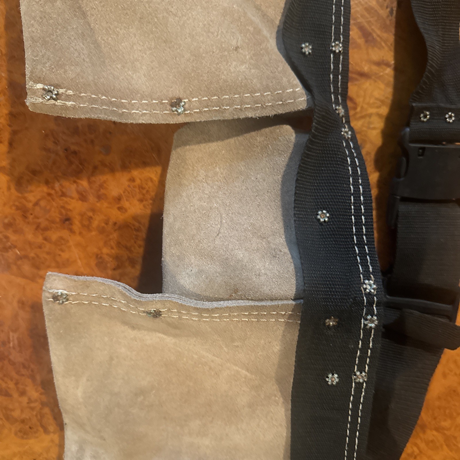 Rooster Suede Leather Tool Belt Carpenter Work Belt Beige Adjustable