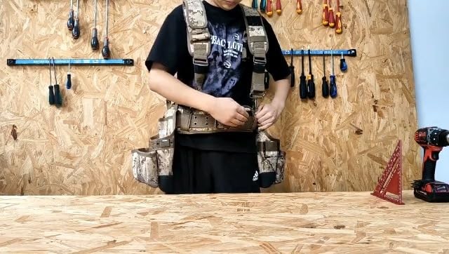 Camo Tool Belt with Suspenders Camouflage Tool Pouch Supenders Framers Combo Apr