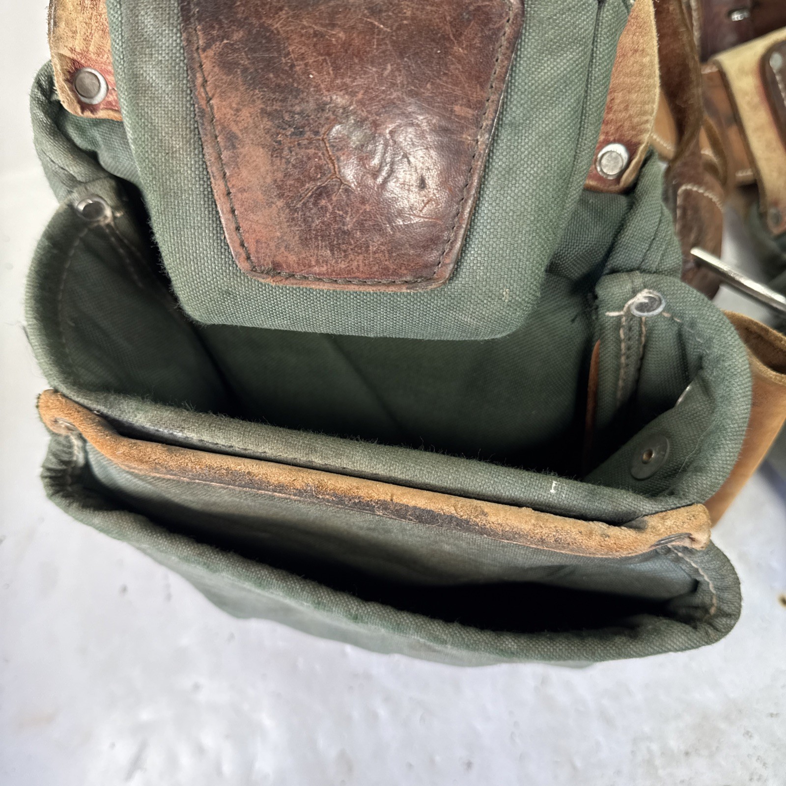 Occidental Leather OxyLights Framer Tool Belt Bag Set & Hammer Clip (Size XL)