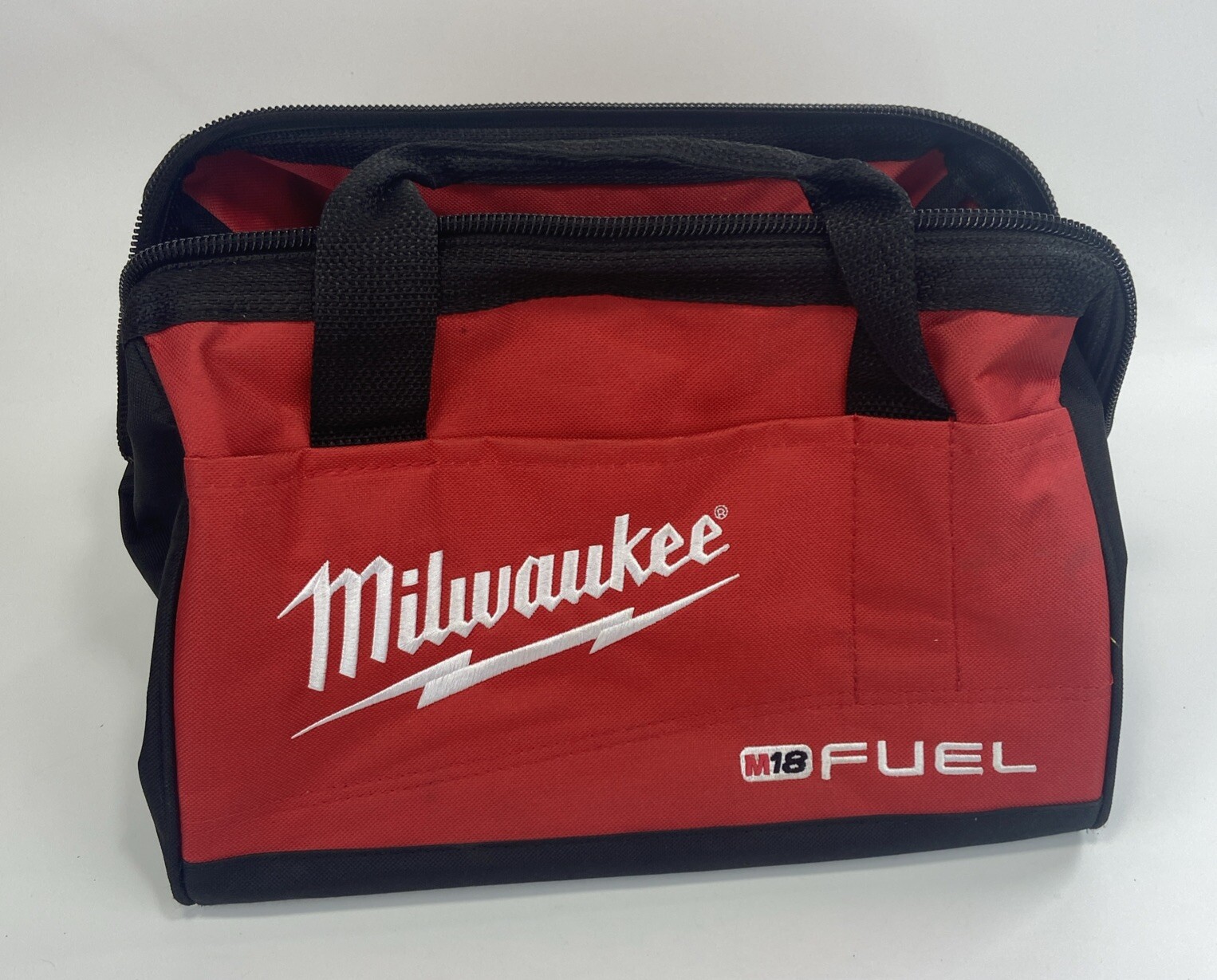 Milwaukee FUEL Bag 13″ x 10″ x 9″ Canvas Tool Bag For M12 M18 P/N 902001011
