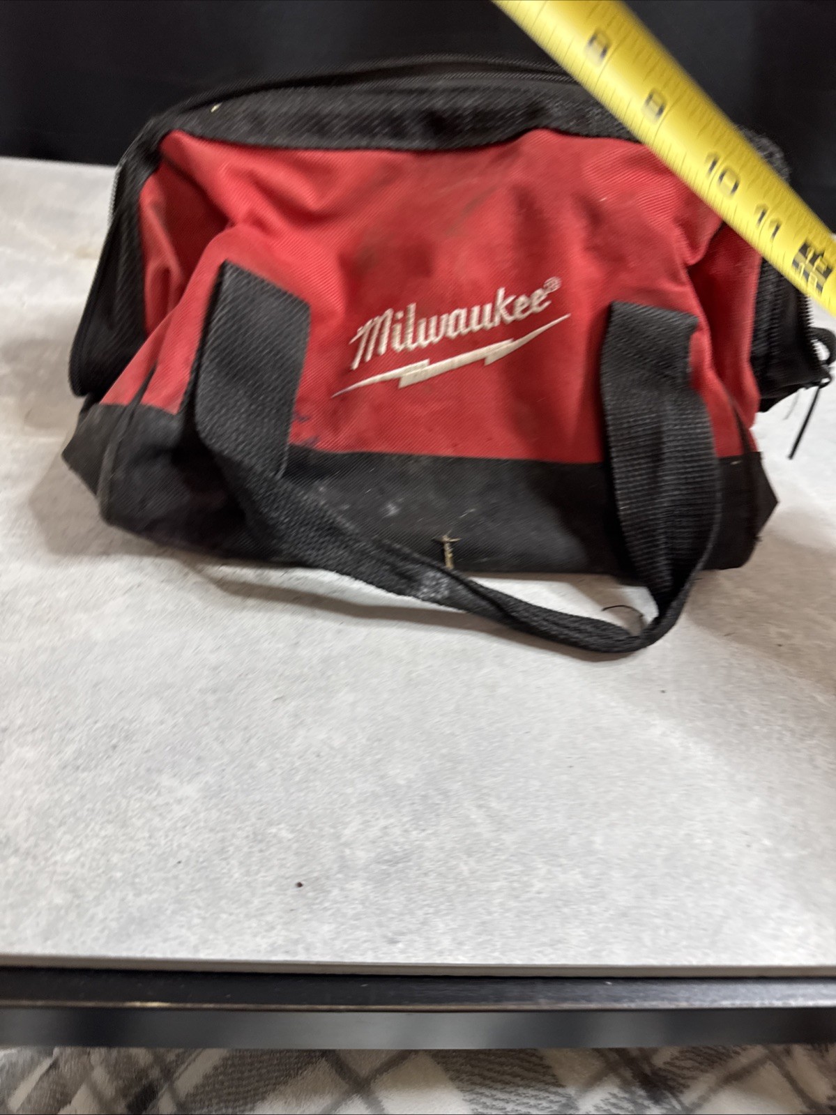 Milwaukee Small Contractor Tool Bag Case Bt1